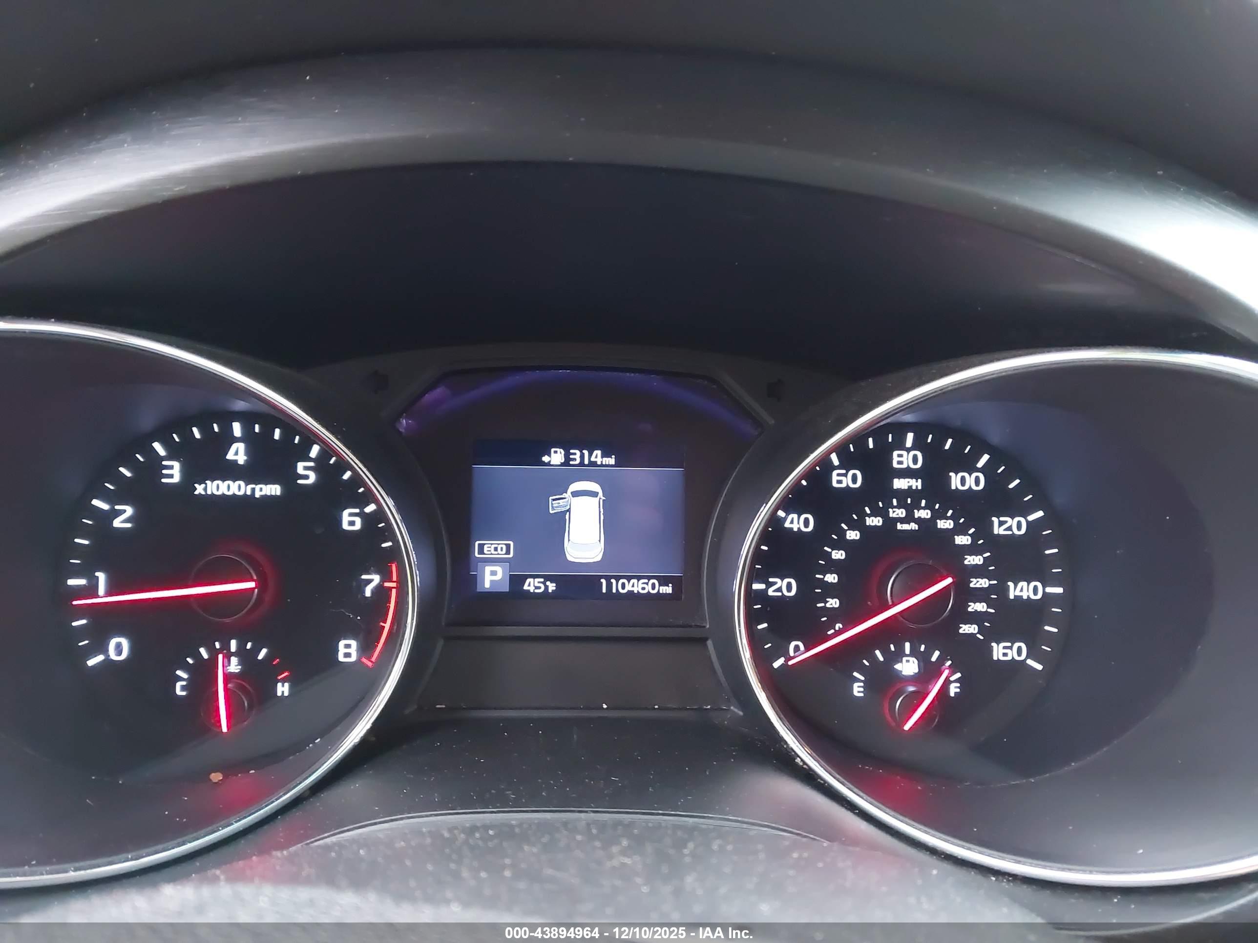 KIA SEDONA image 7