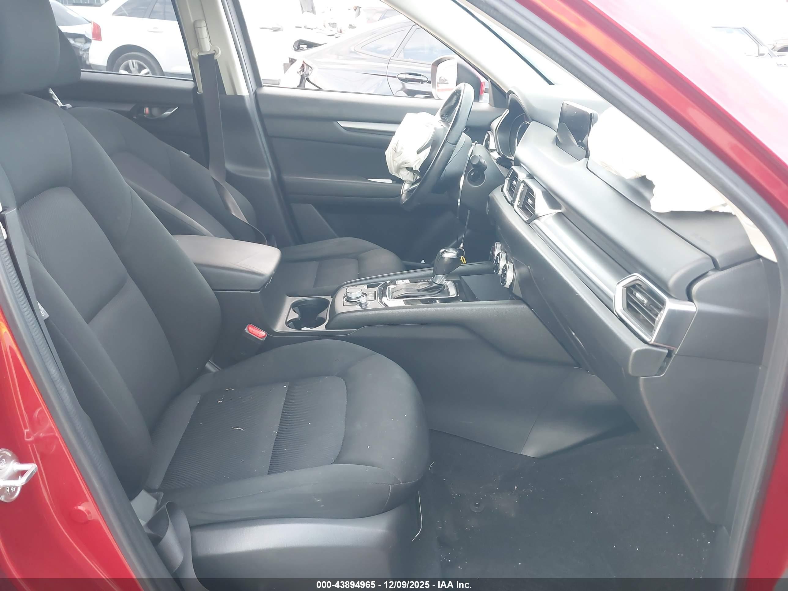 MAZDA CX-5 image 5