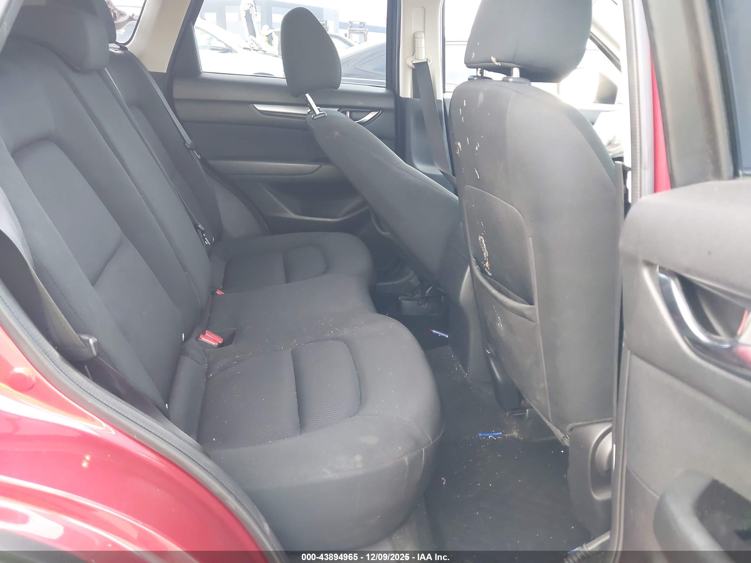 MAZDA CX-5 image 8
