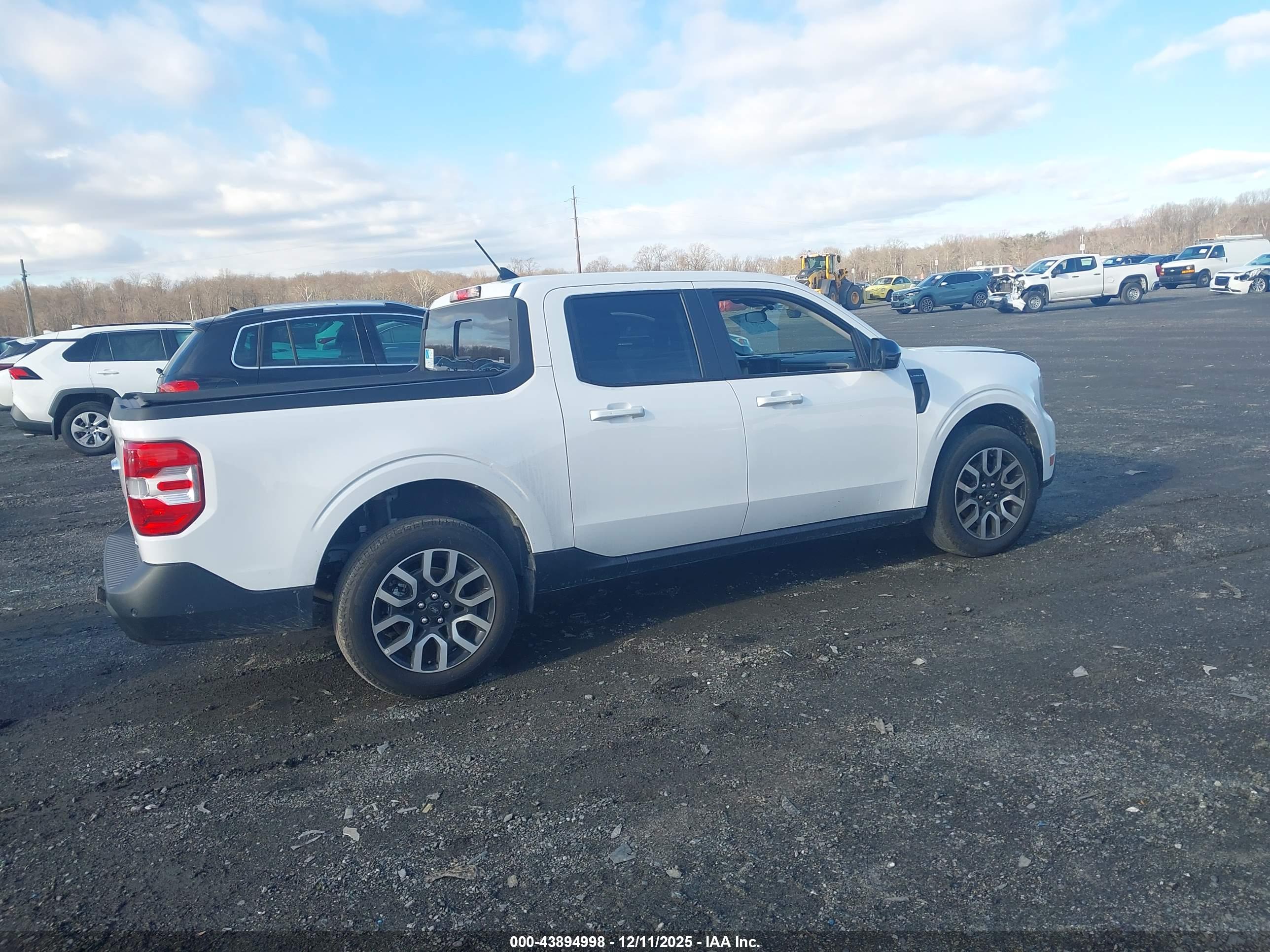 FORD MAVERICK image 4
