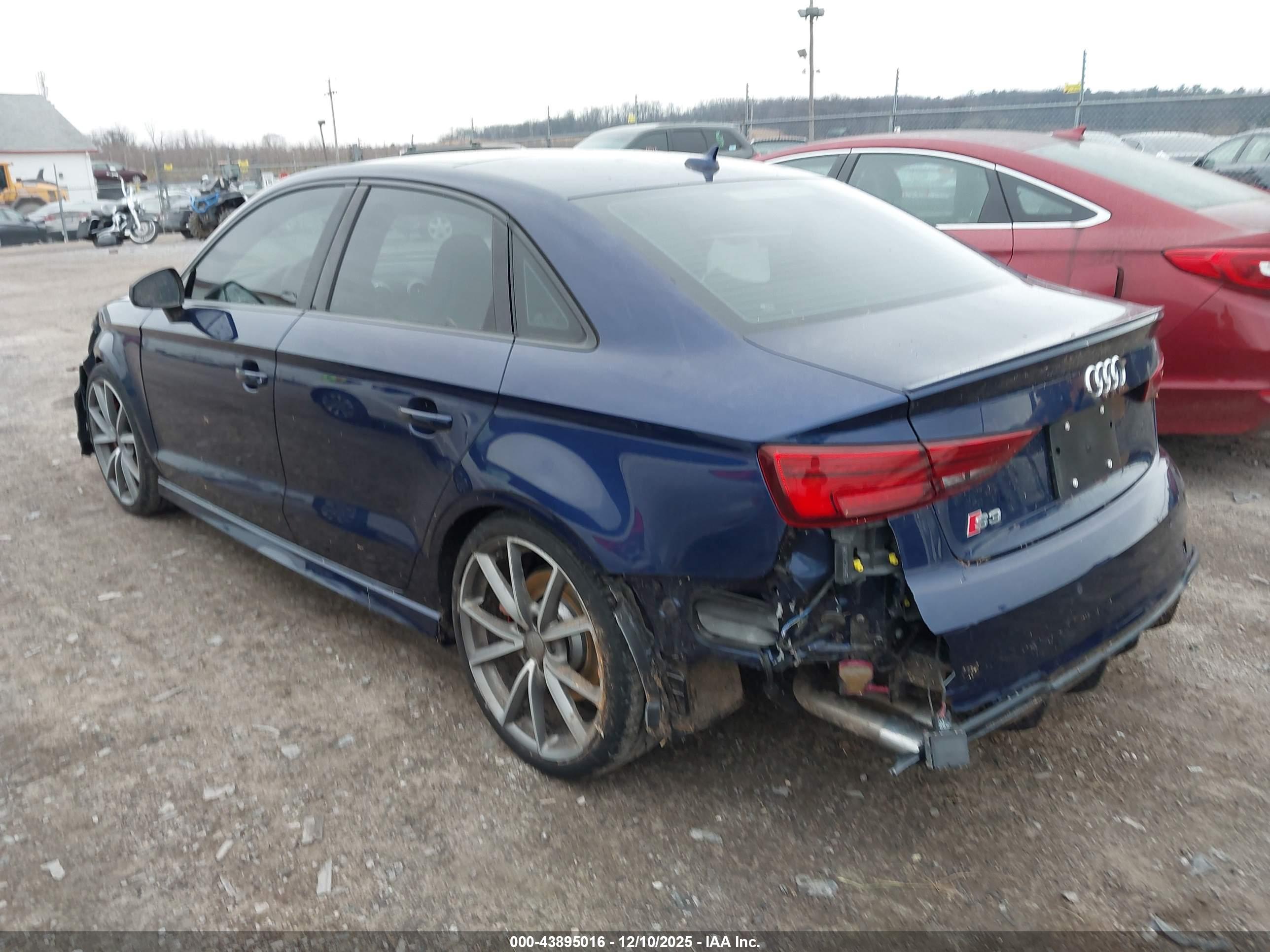 AUDI S3 image 3
