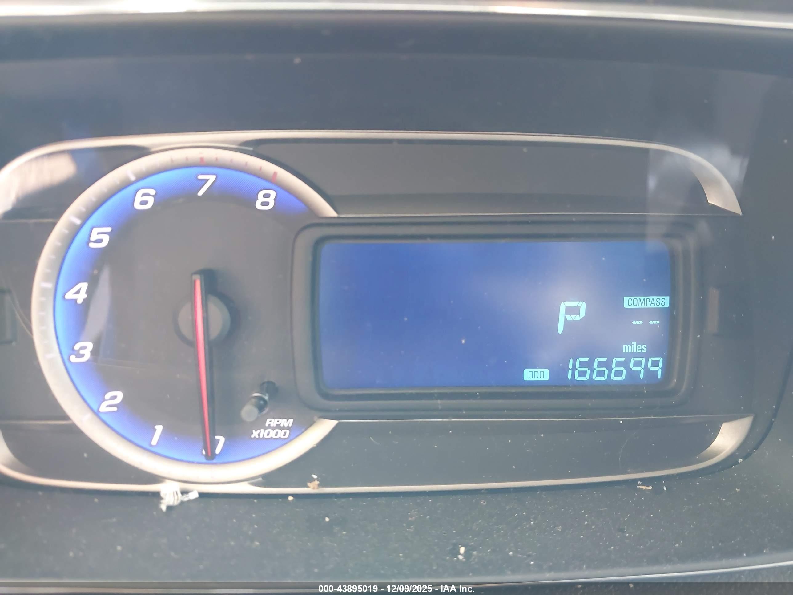 CHEVROLET TRAX image 7