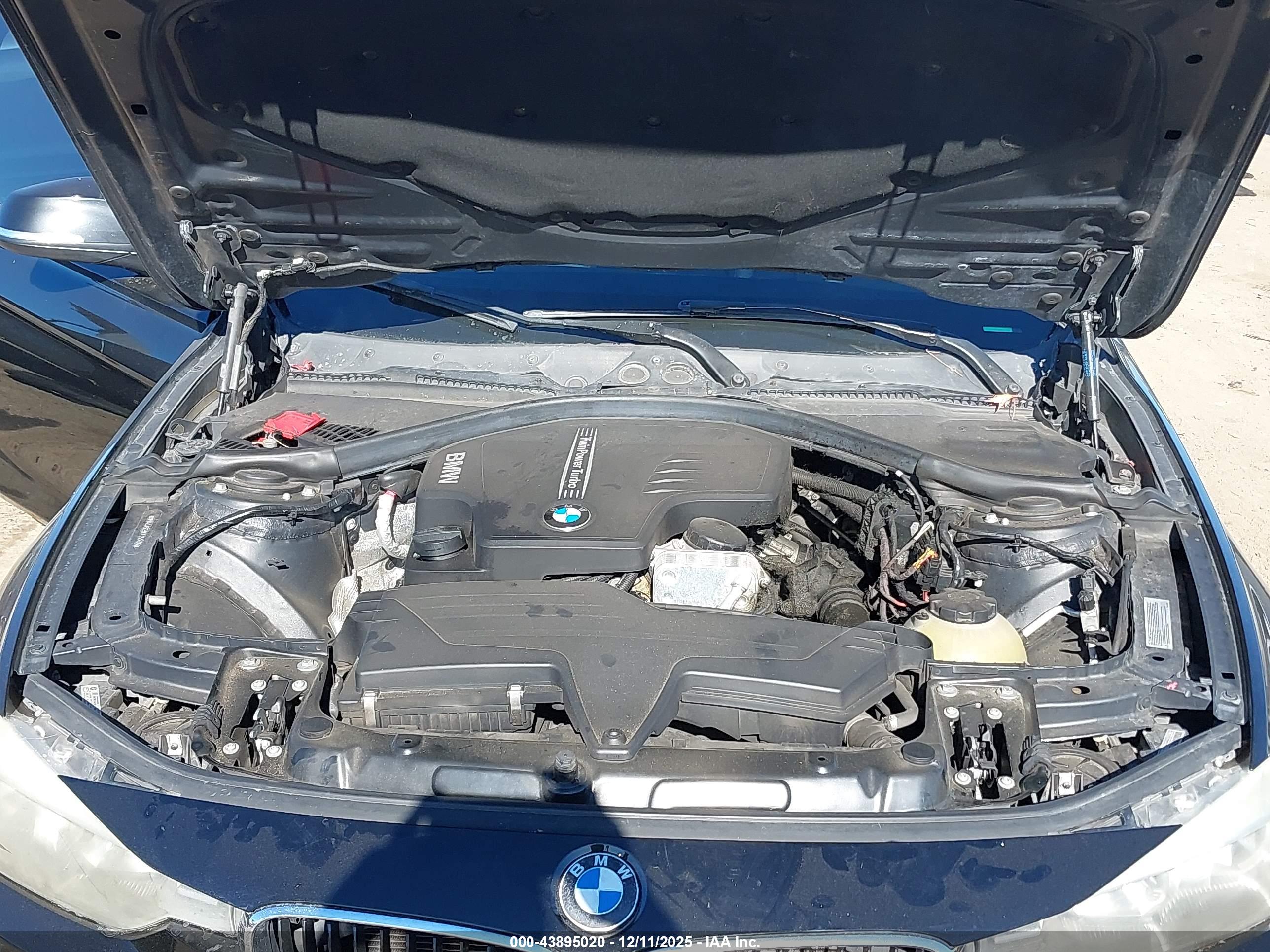 BMW 328I image 10