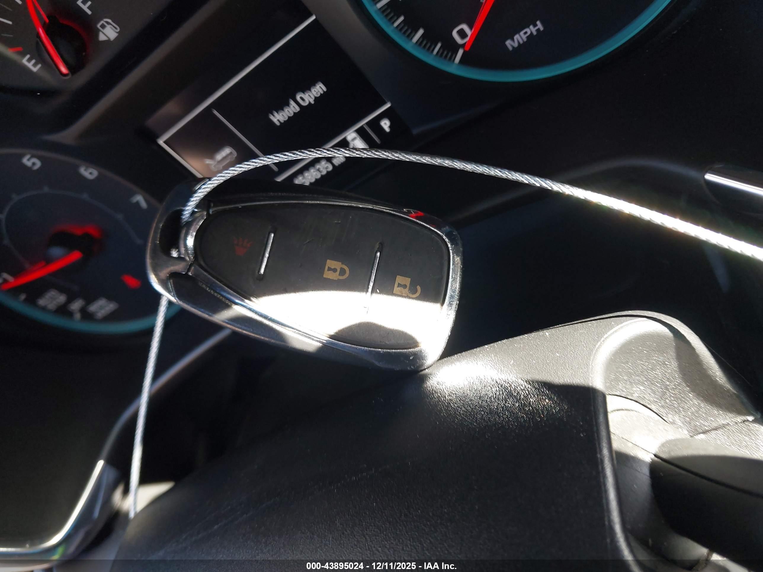 CHEVROLET EQUINOX image 11