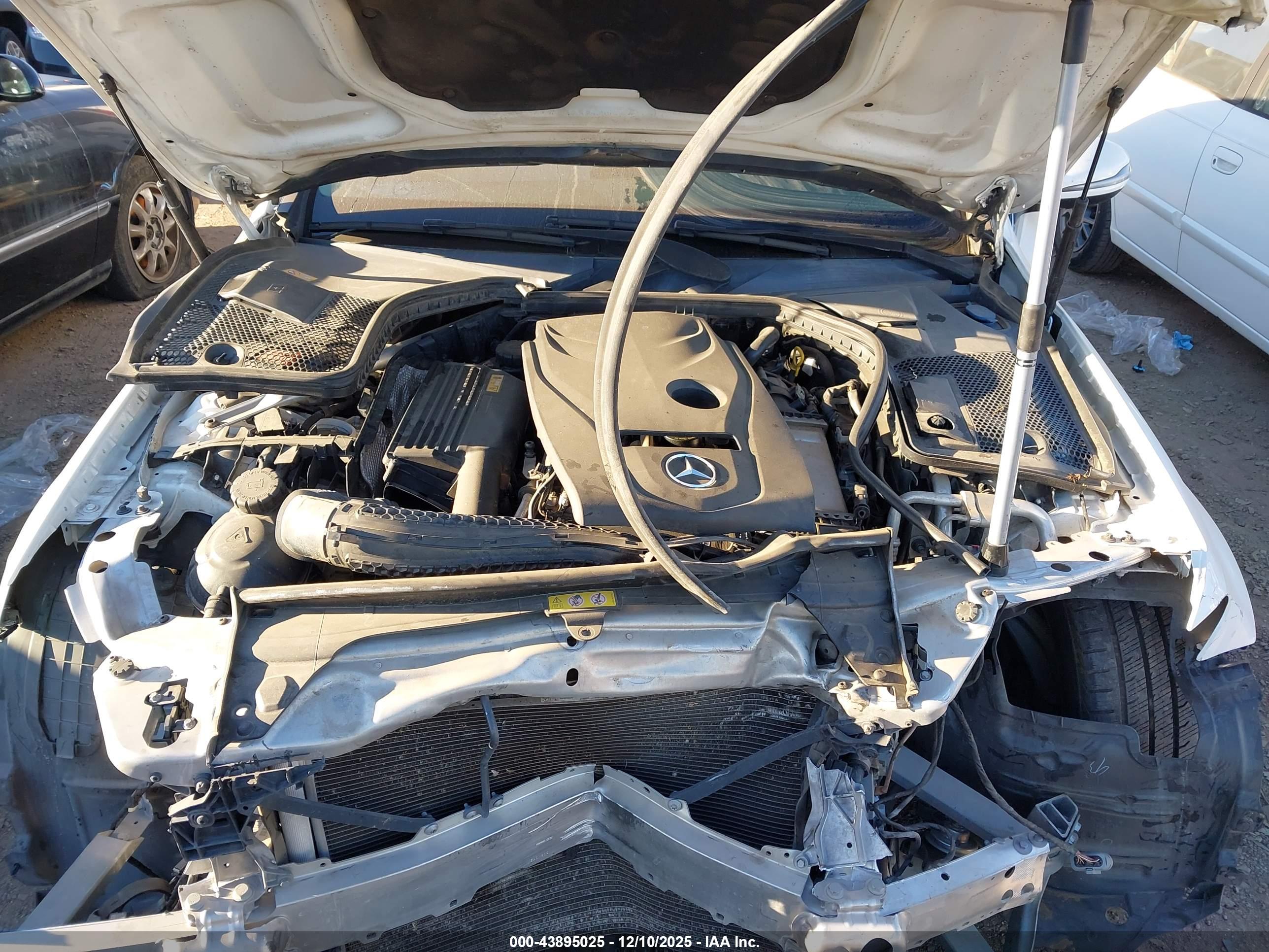 MERCEDES-BENZ C image 10