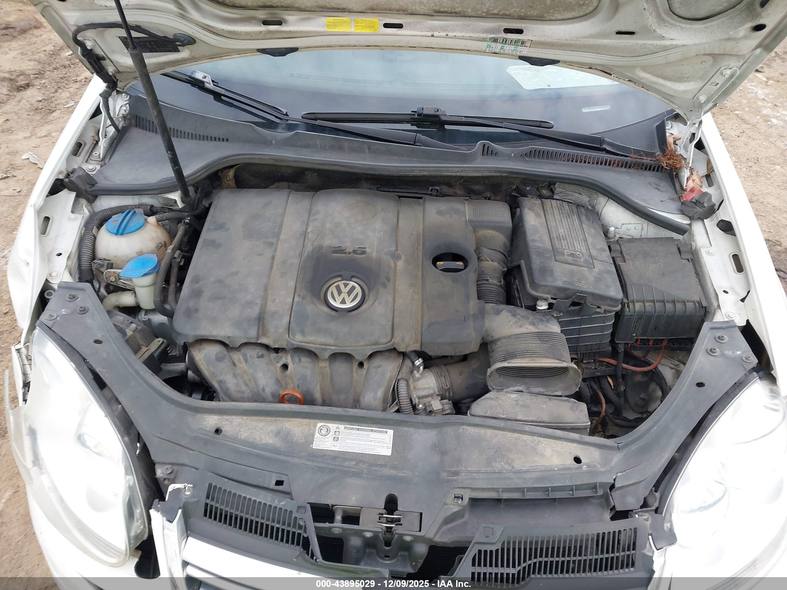 VOLKSWAGEN JETTA image 10