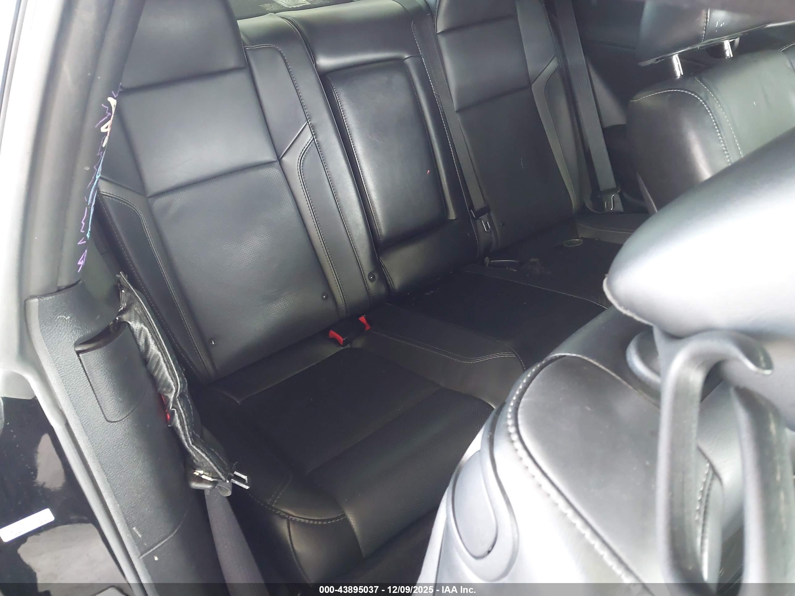 DODGE CHALLENGER image 8
