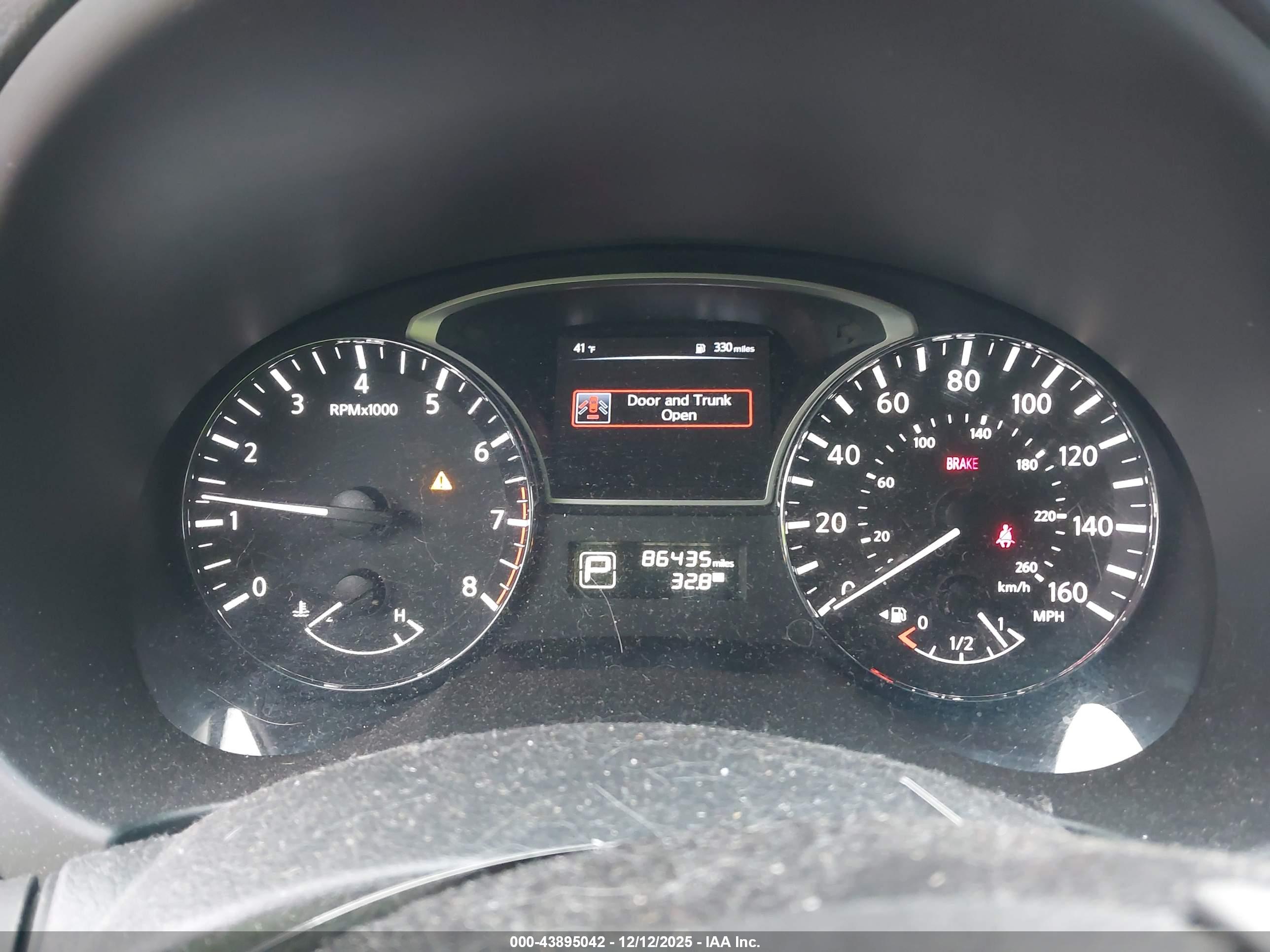 NISSAN ALTIMA image 7