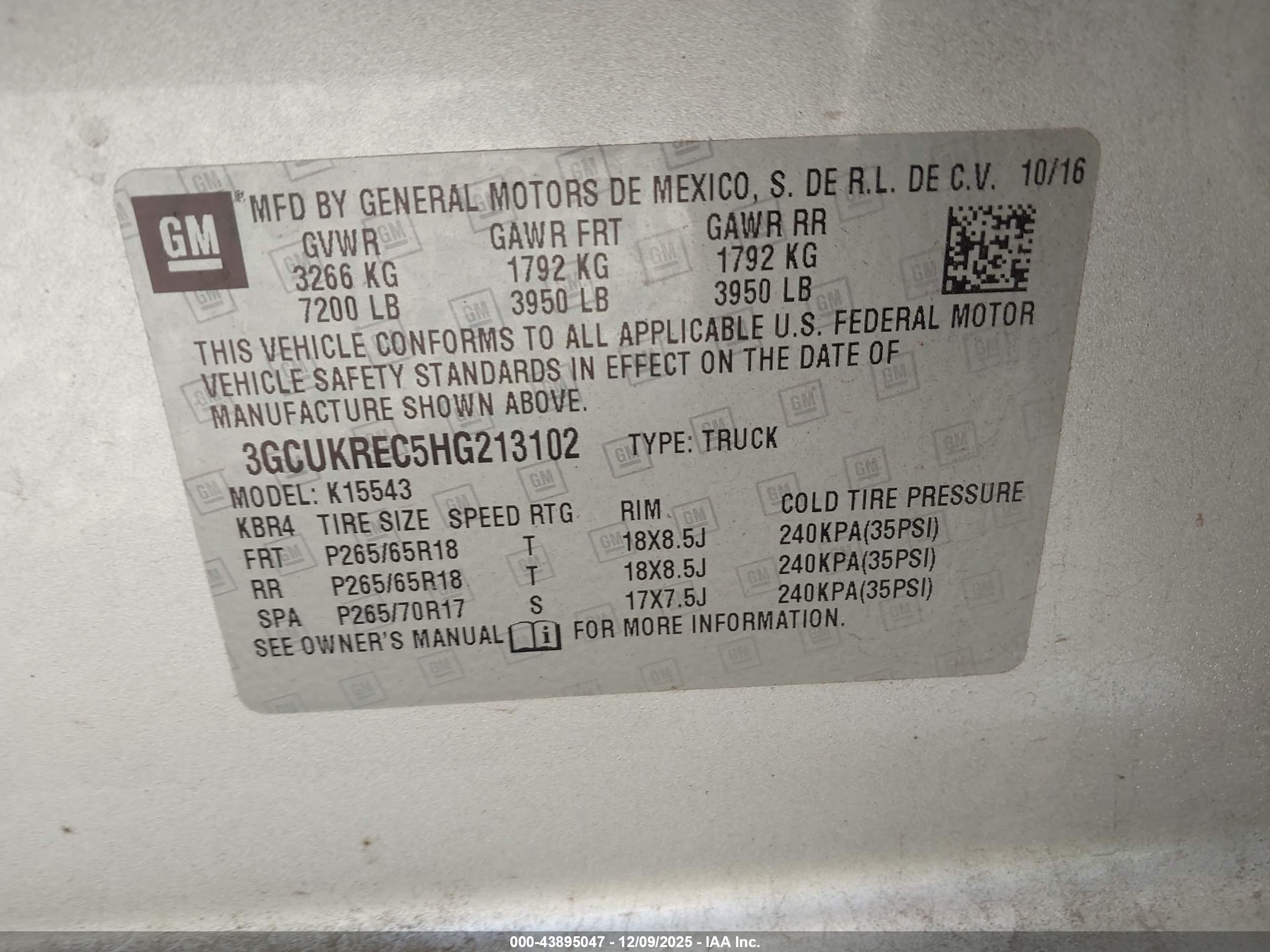 CHEVROLET SILVERADO image 9
