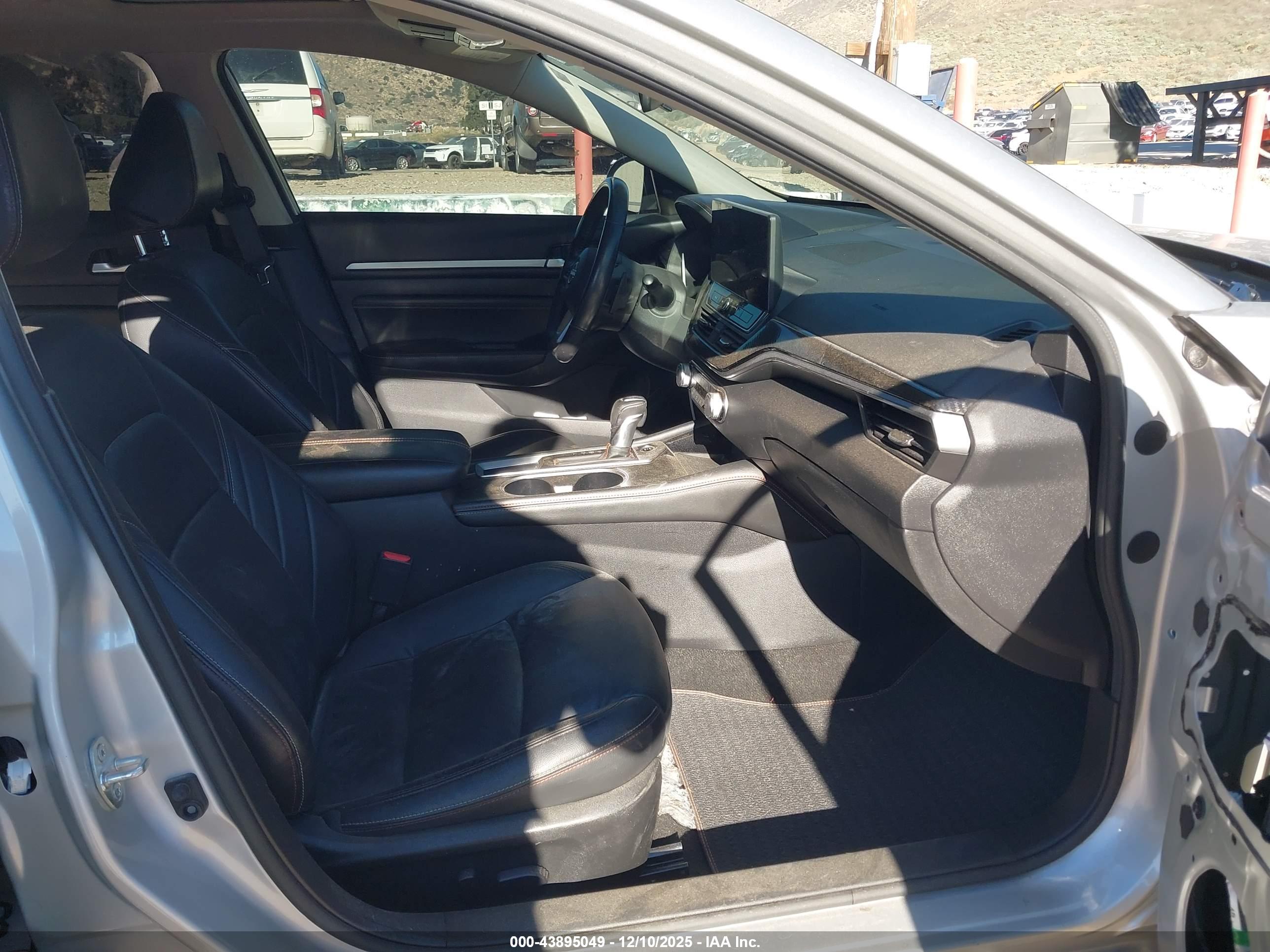 NISSAN ALTIMA image 5