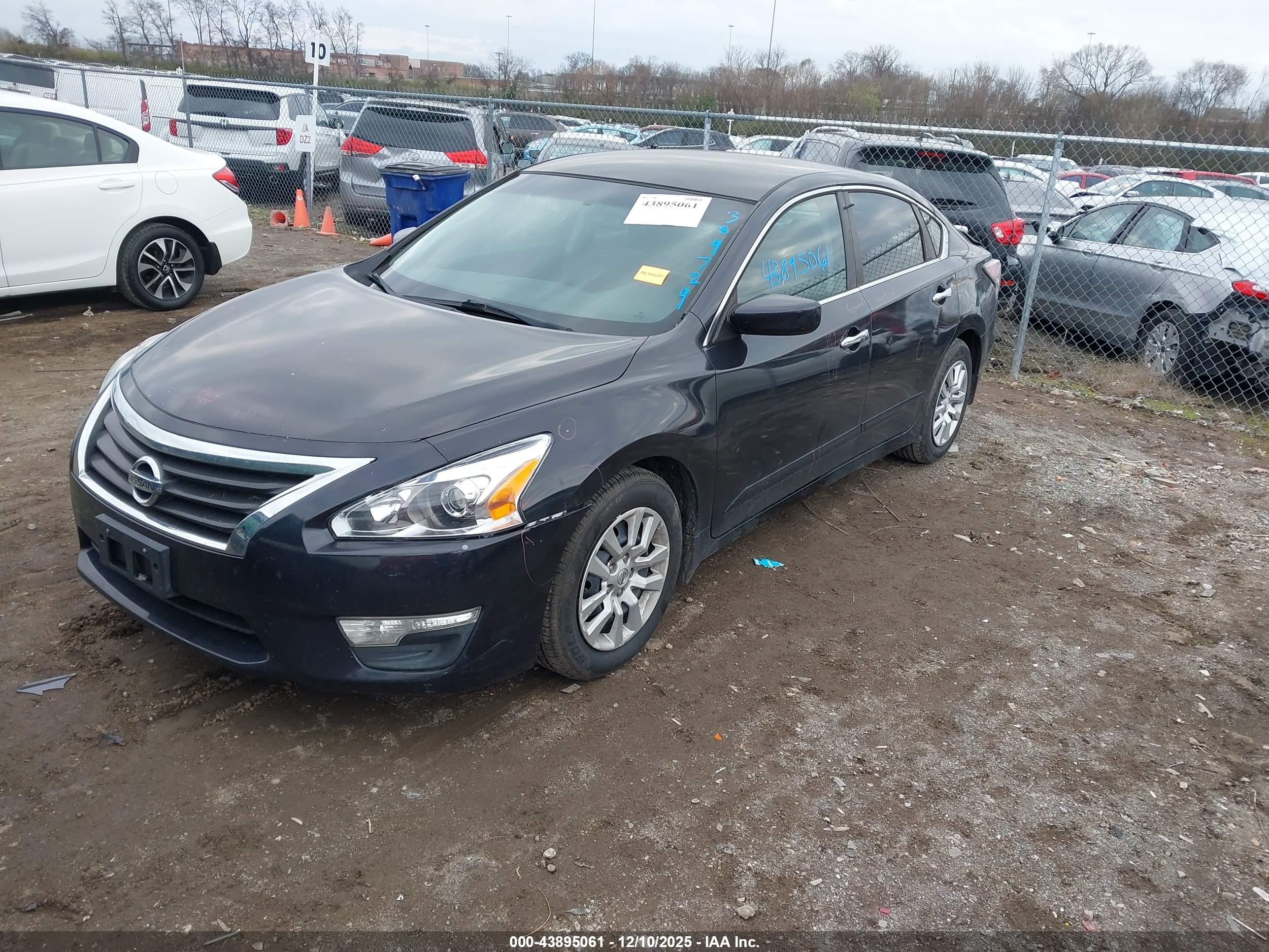 NISSAN ALTIMA image 2
