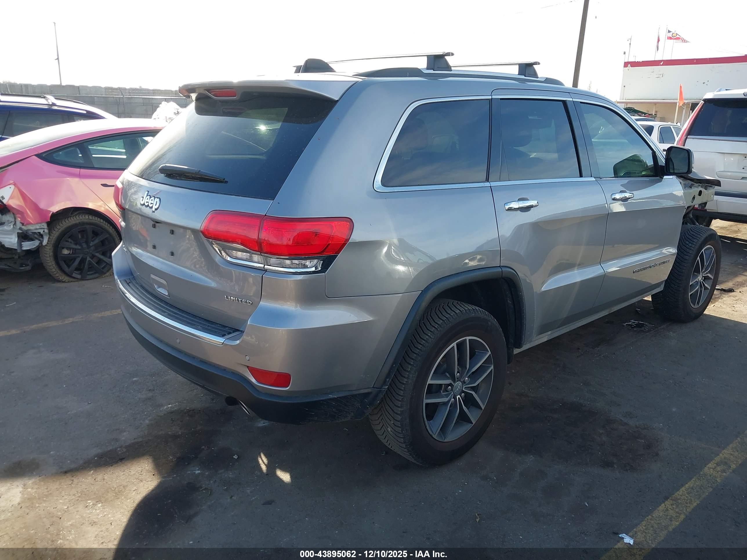 JEEP GRAND image 4
