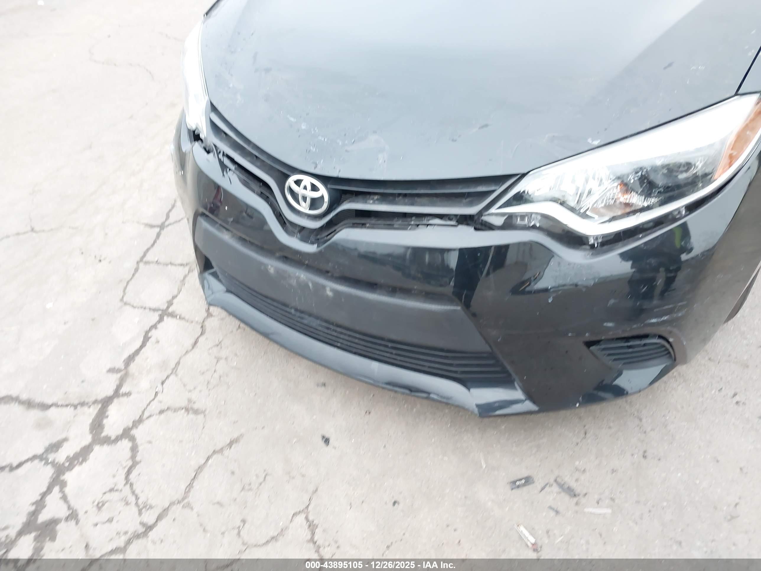 TOYOTA COROLLA image 6