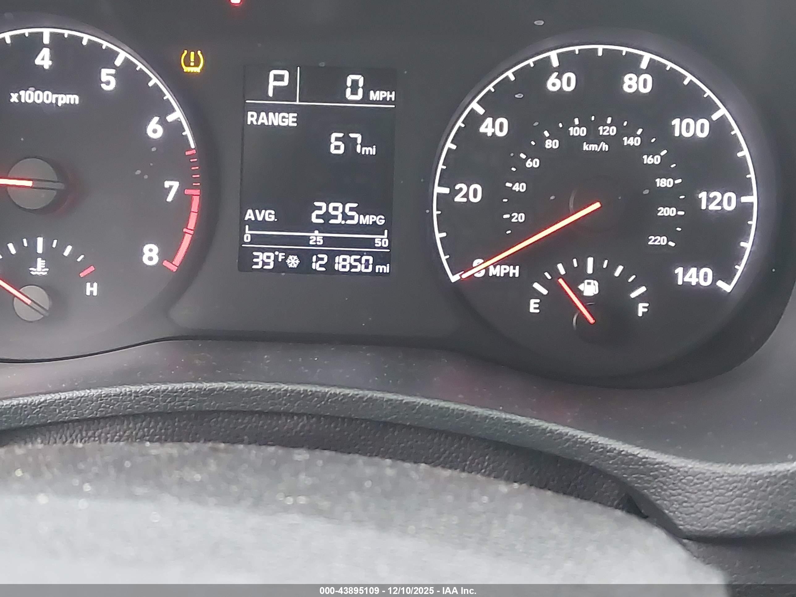 HYUNDAI ACCENT image 7