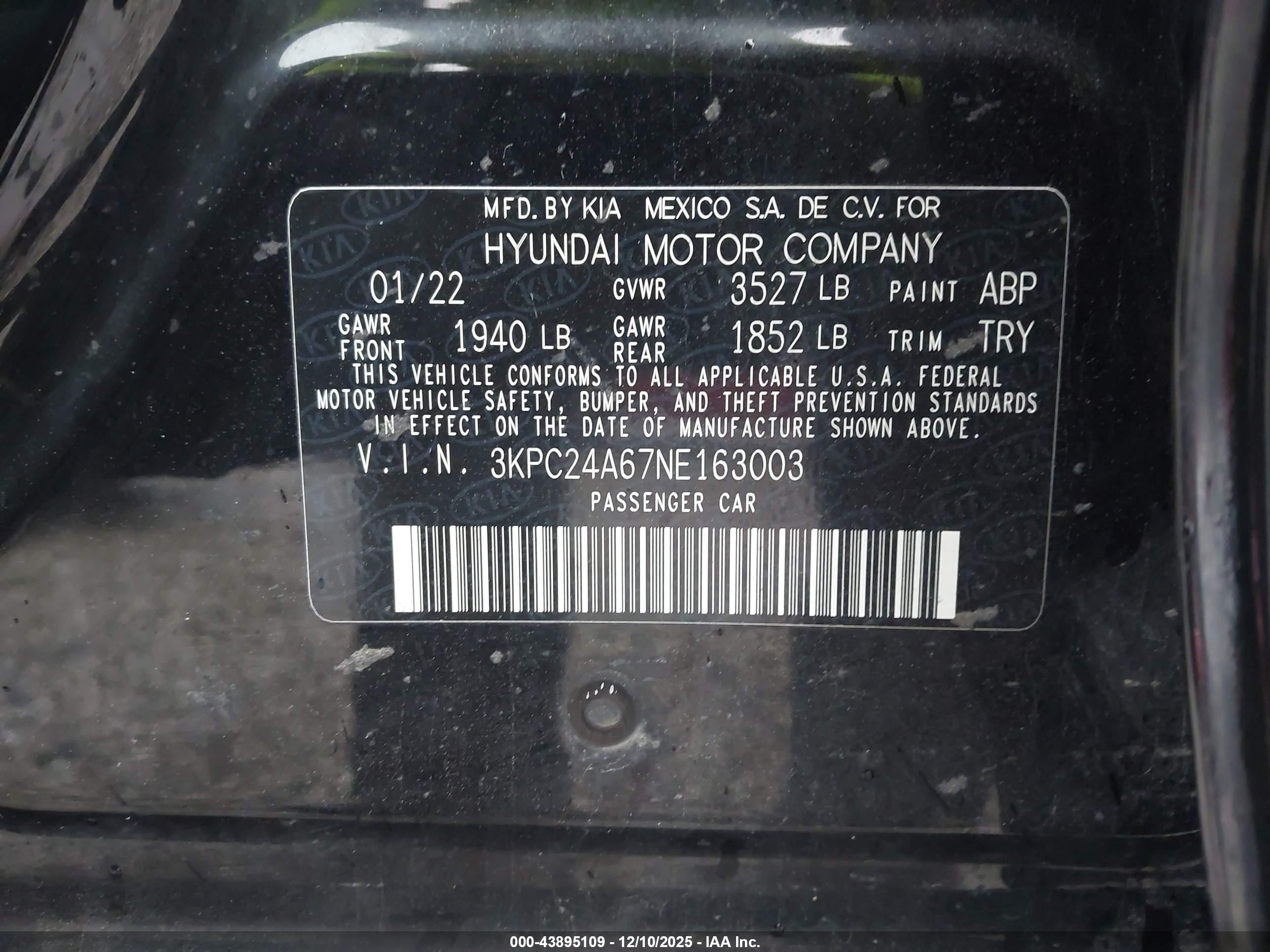 HYUNDAI ACCENT image 9