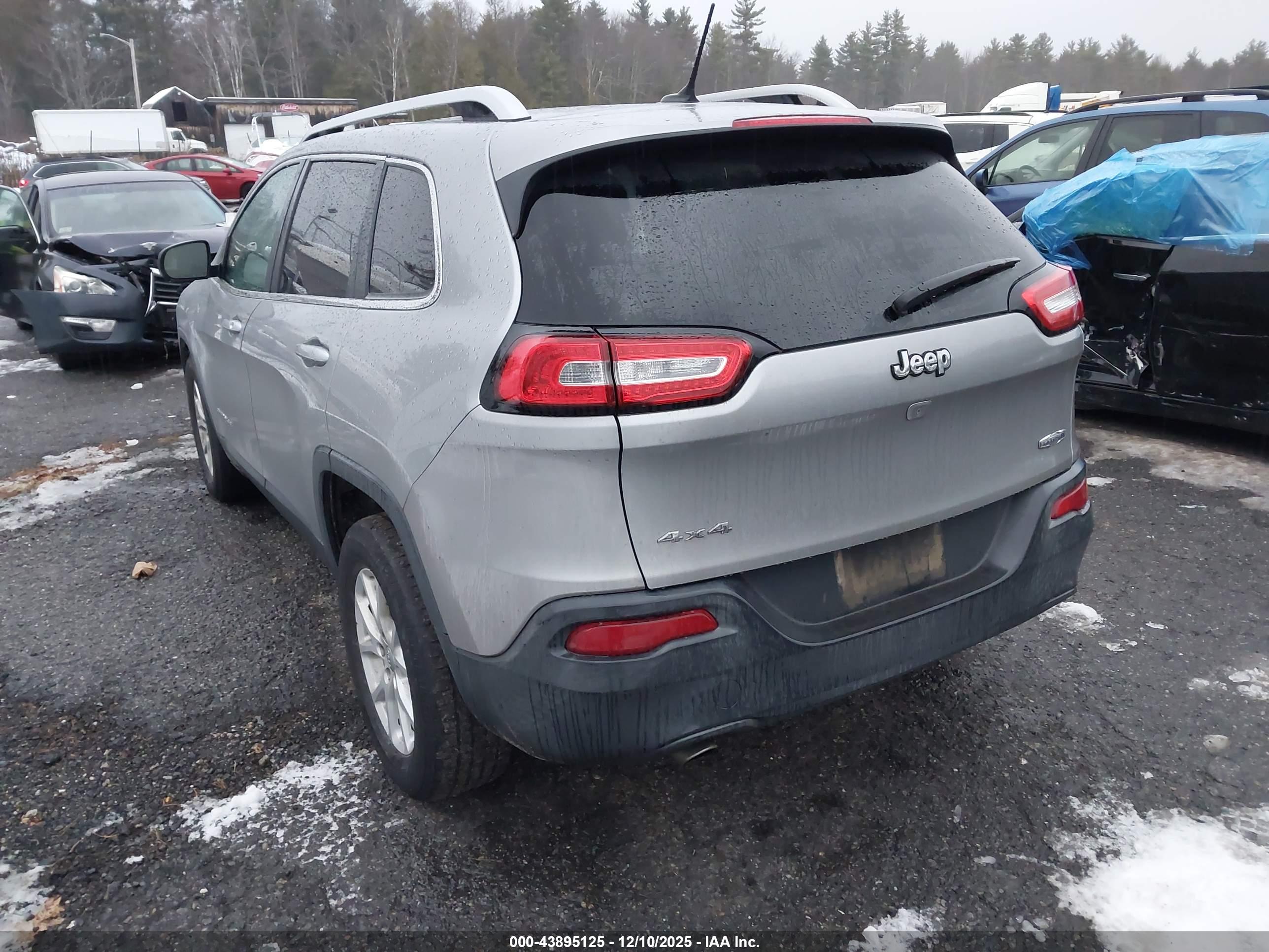JEEP CHEROKEE image 3