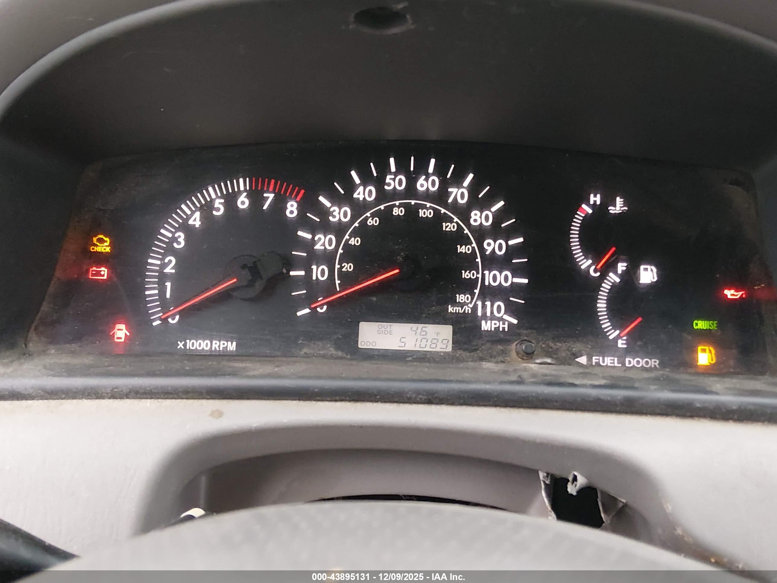 TOYOTA COROLLA image 7