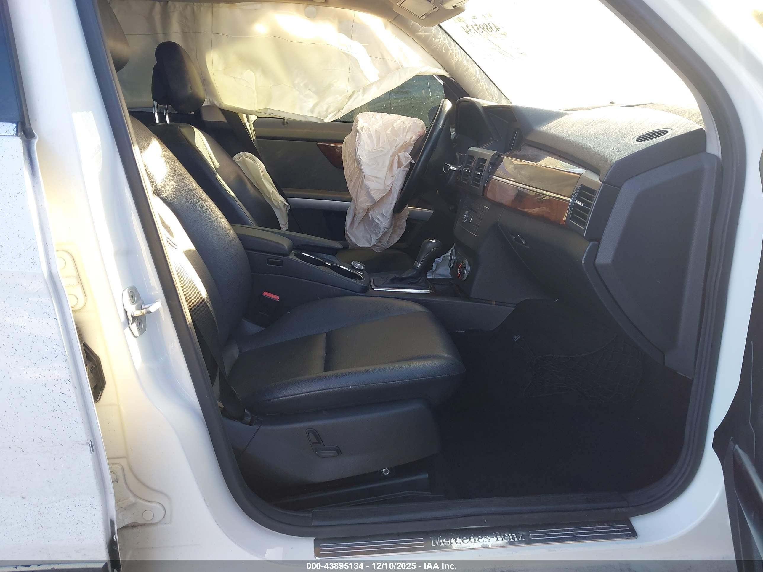 MERCEDES-BENZ GLK image 5
