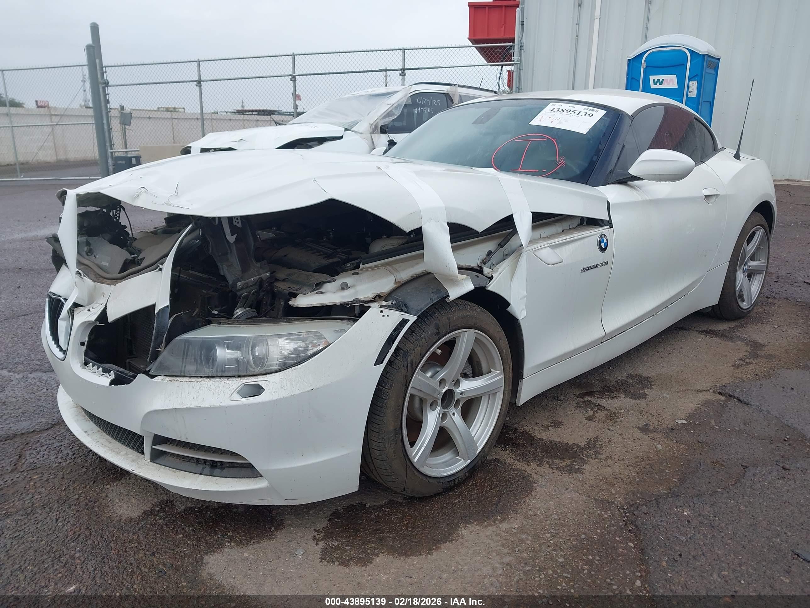 BMW Z4 image 2