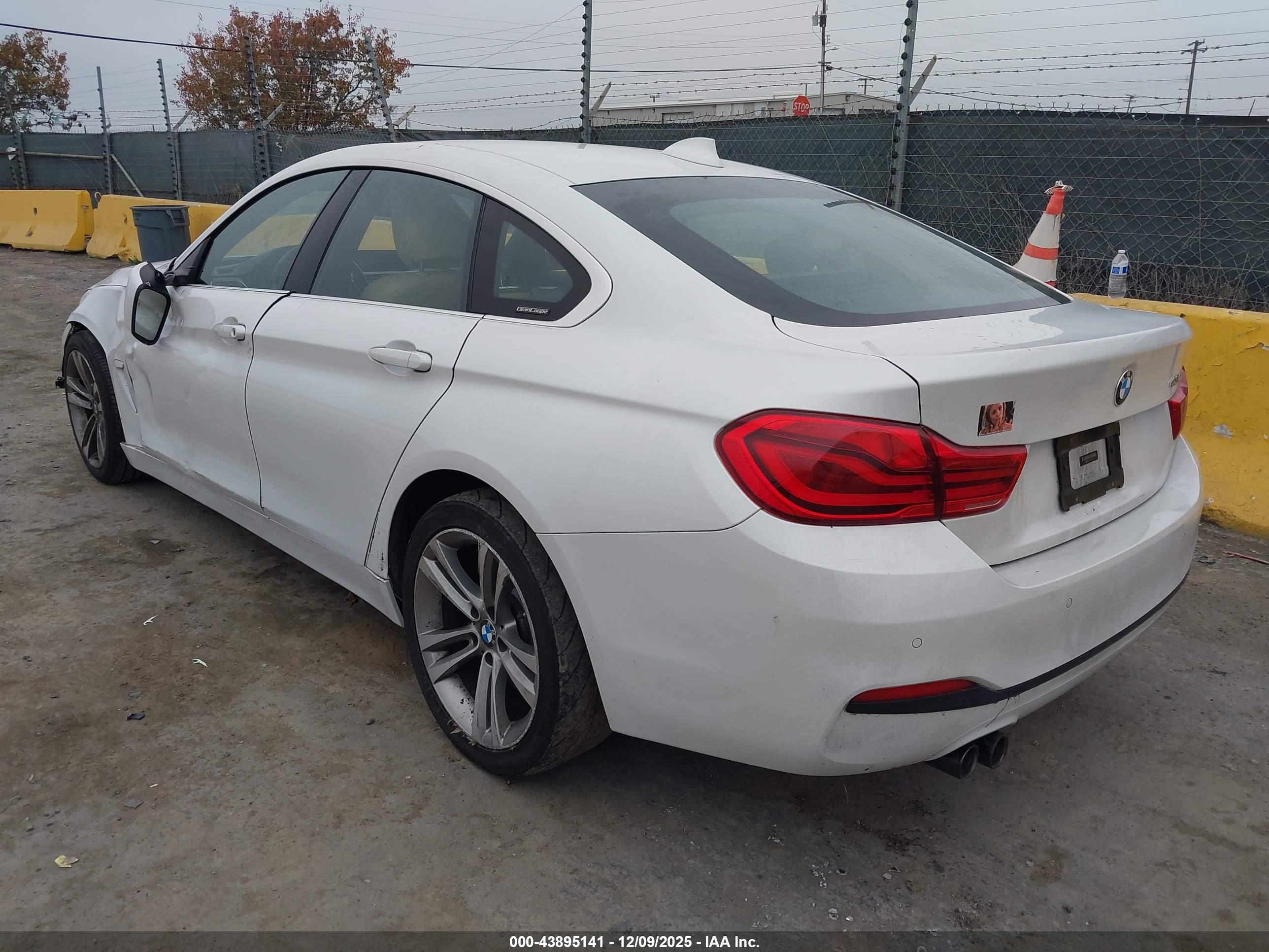BMW 430I image 3