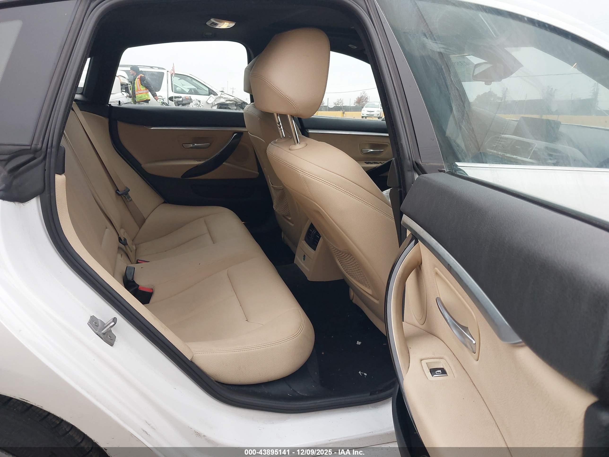 BMW 430I image 8