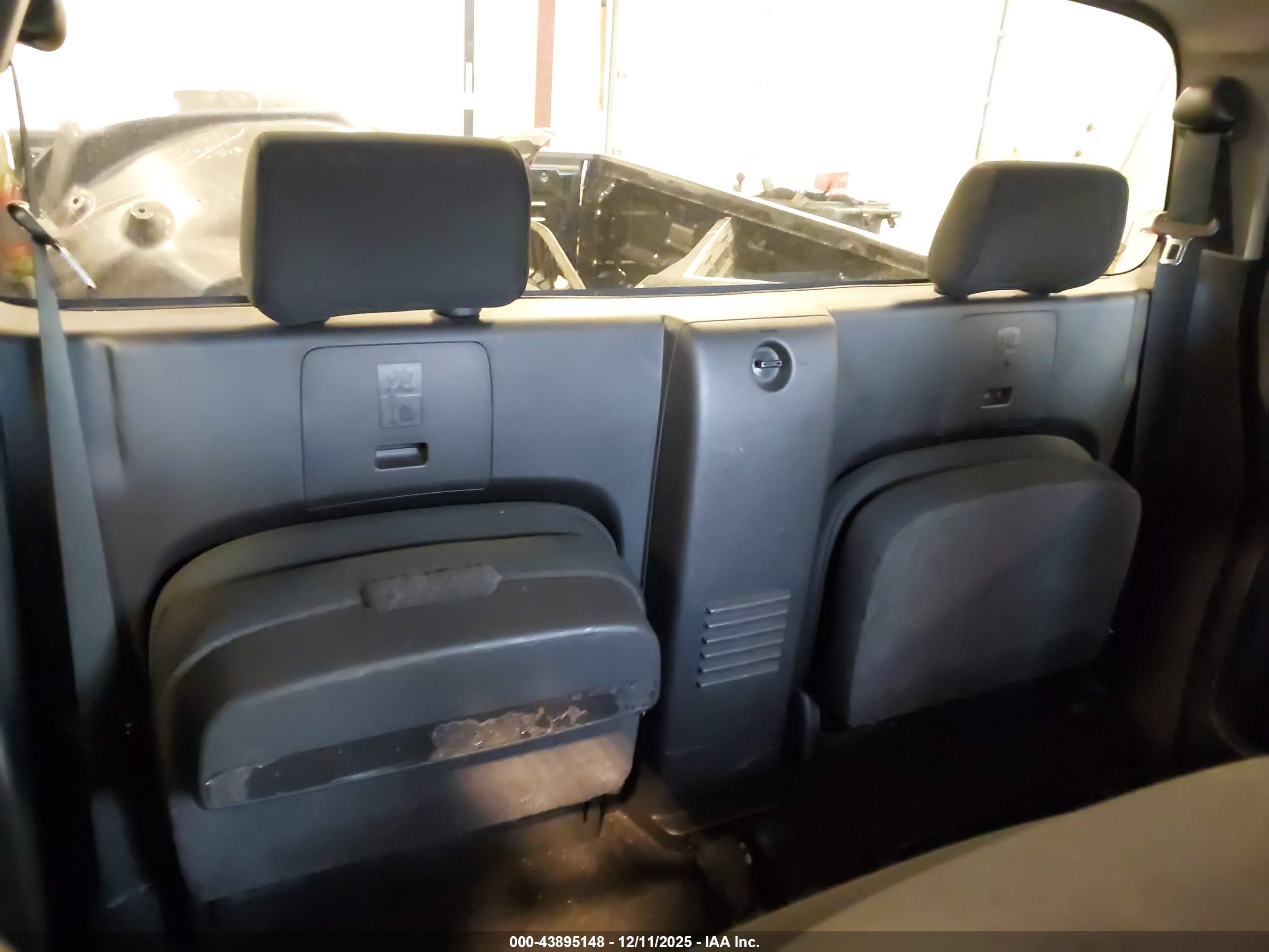 NISSAN FRONTIER image 8