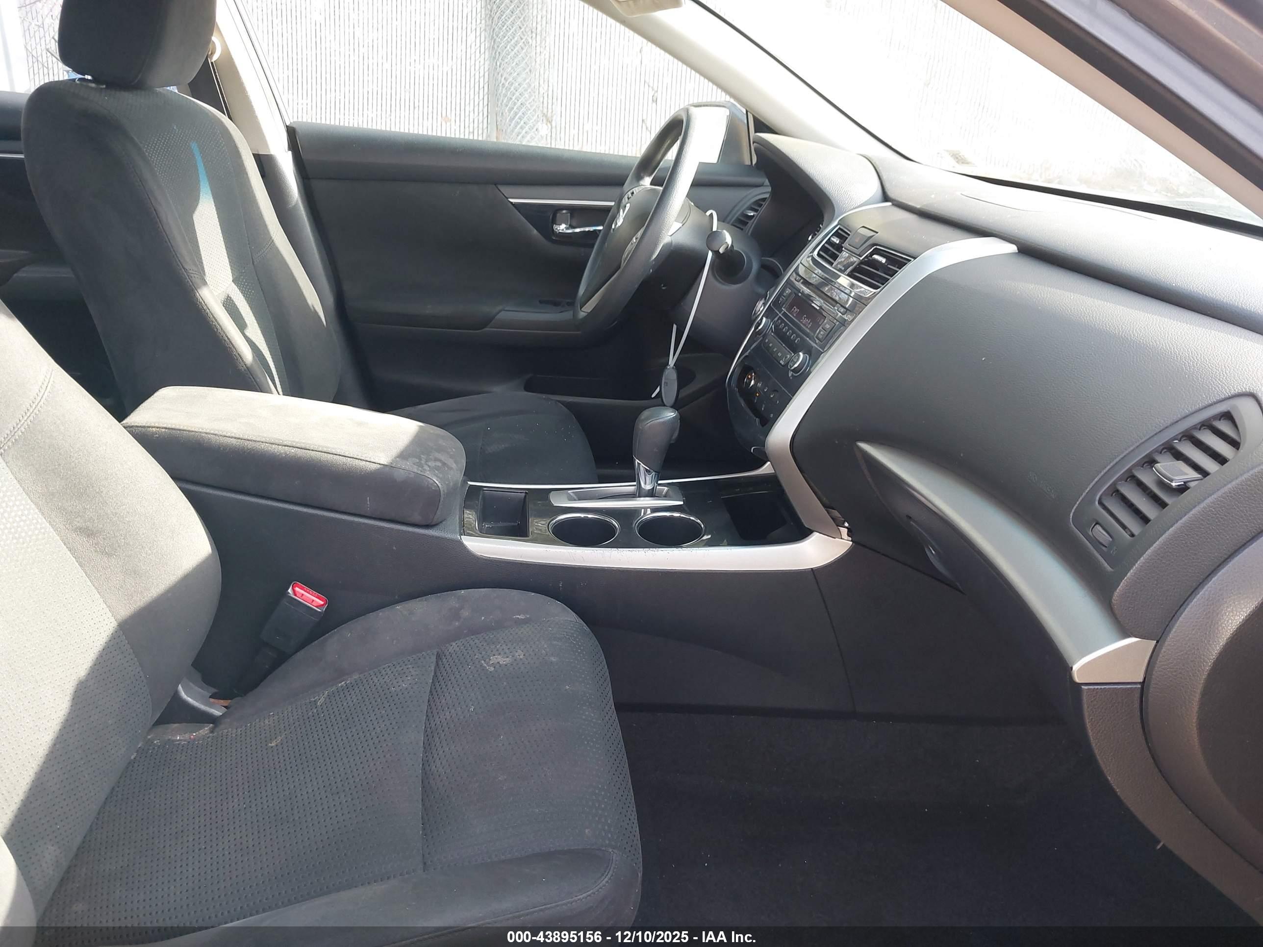 NISSAN ALTIMA image 5