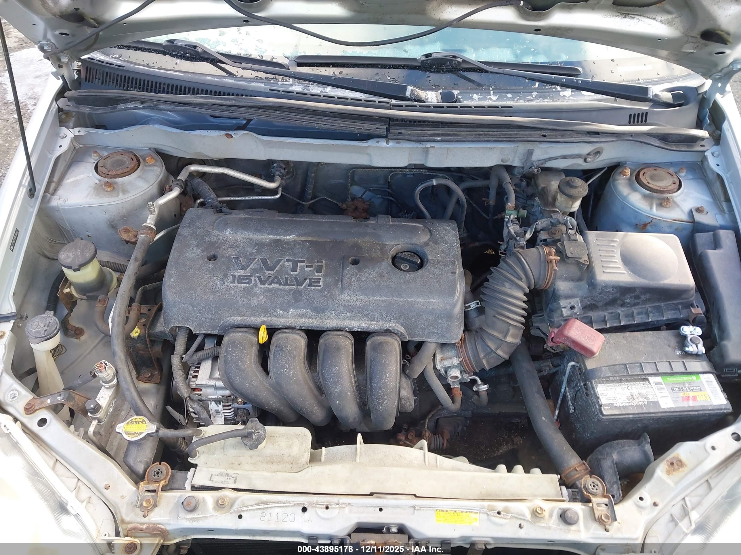 TOYOTA COROLLA image 10