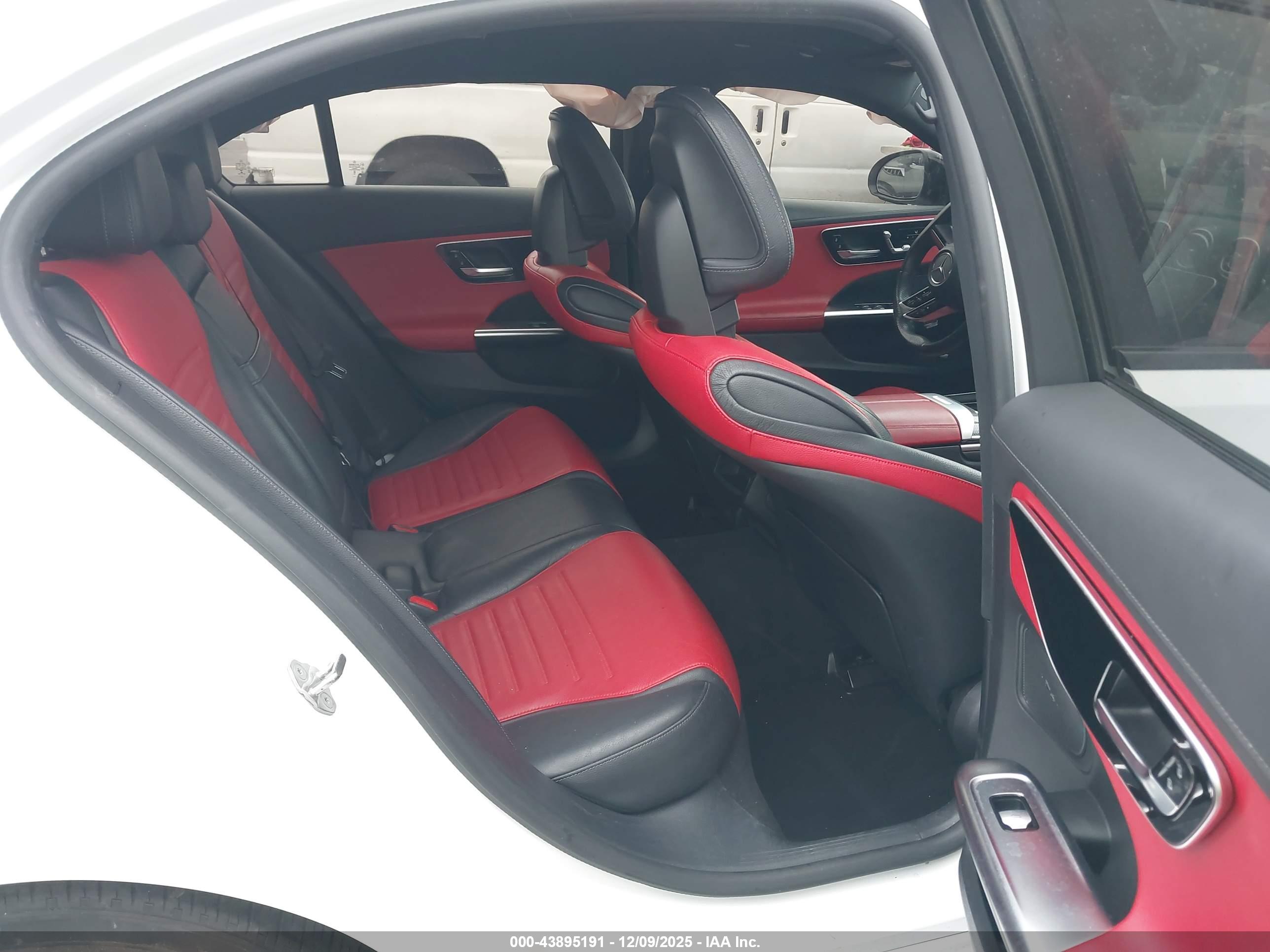 MERCEDES-BENZ C image 8