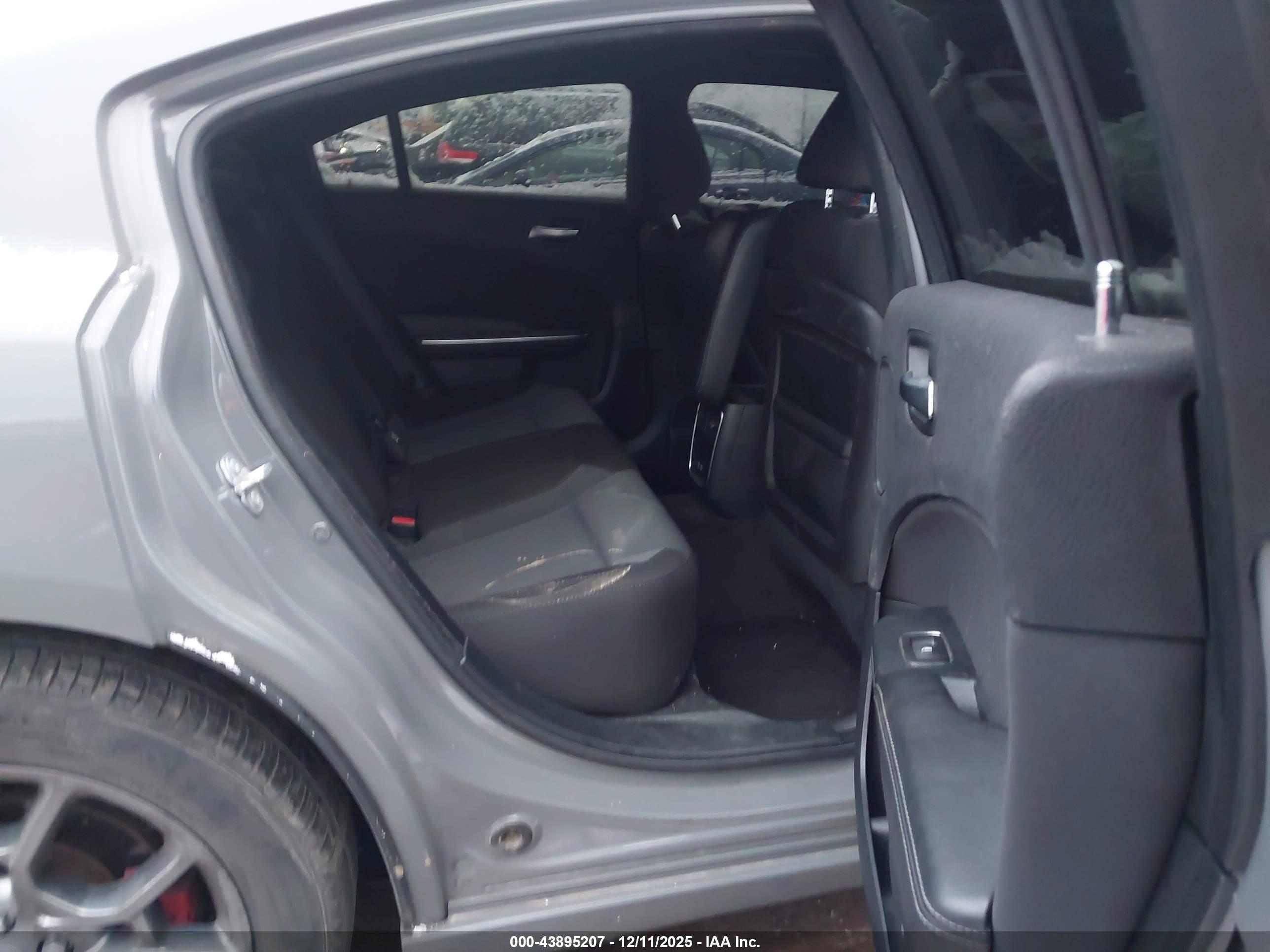 DODGE CHARGER image 8