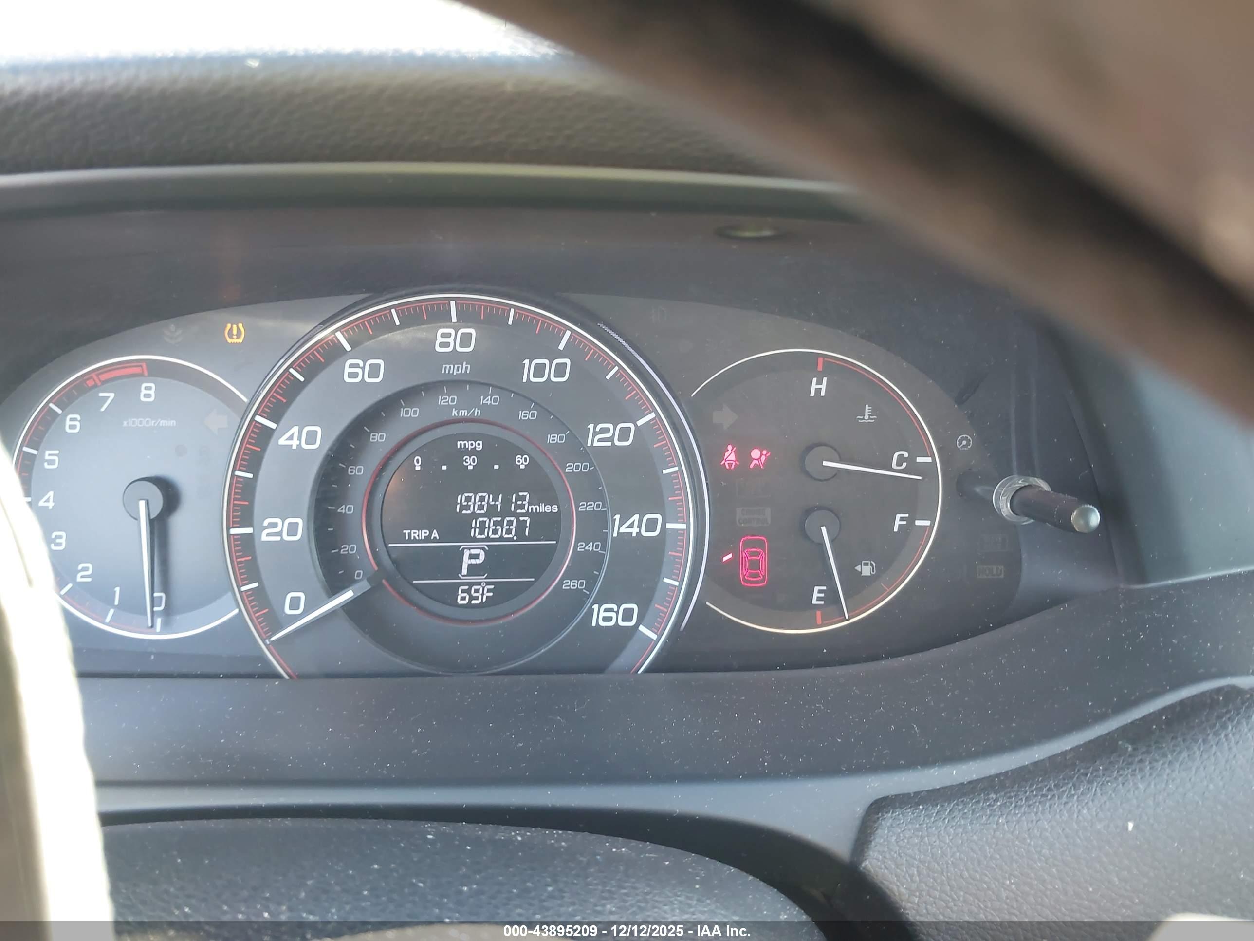 HONDA ACCORD image 7
