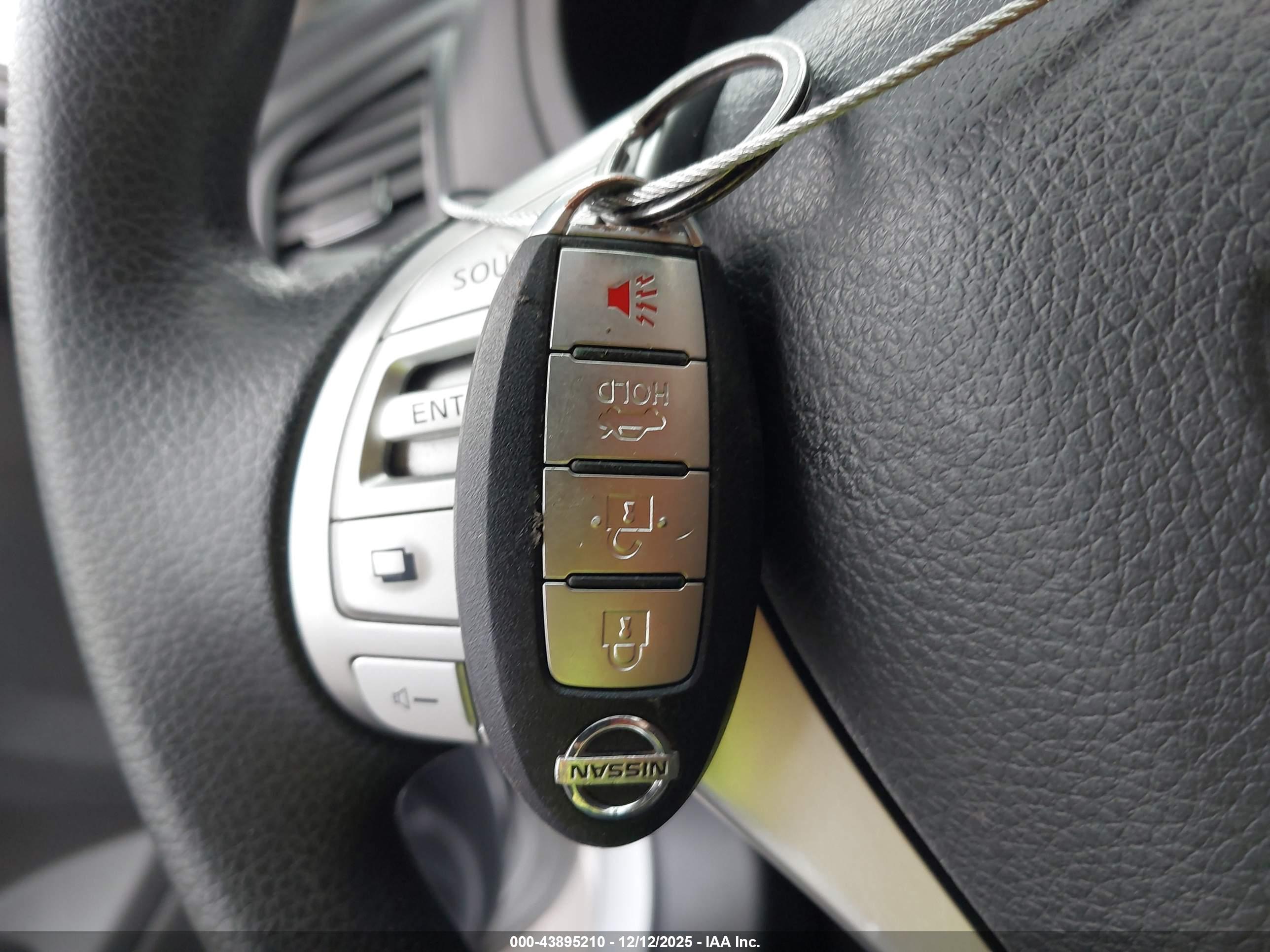 NISSAN ALTIMA image 11