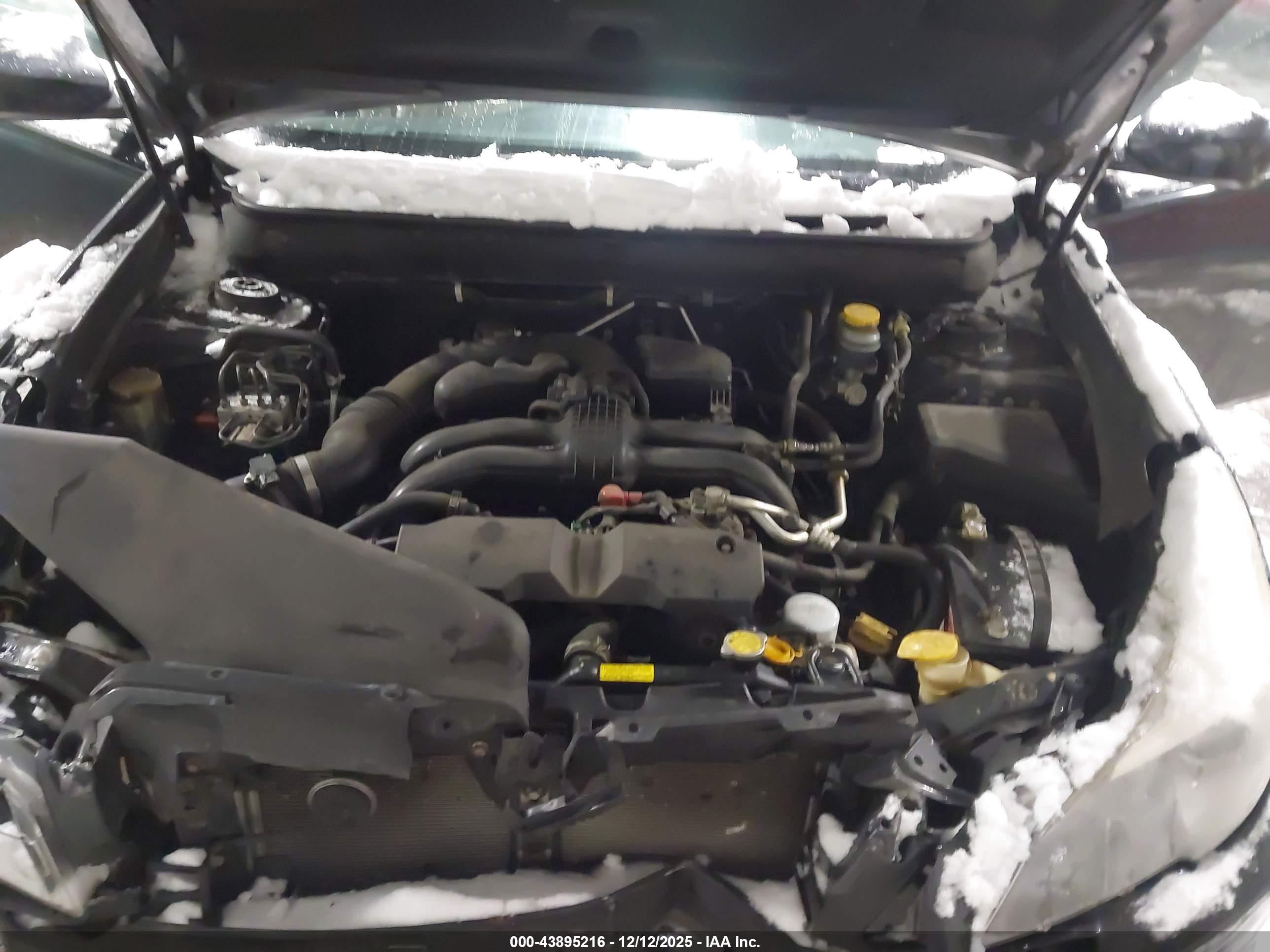 SUBARU LEGACY image 10
