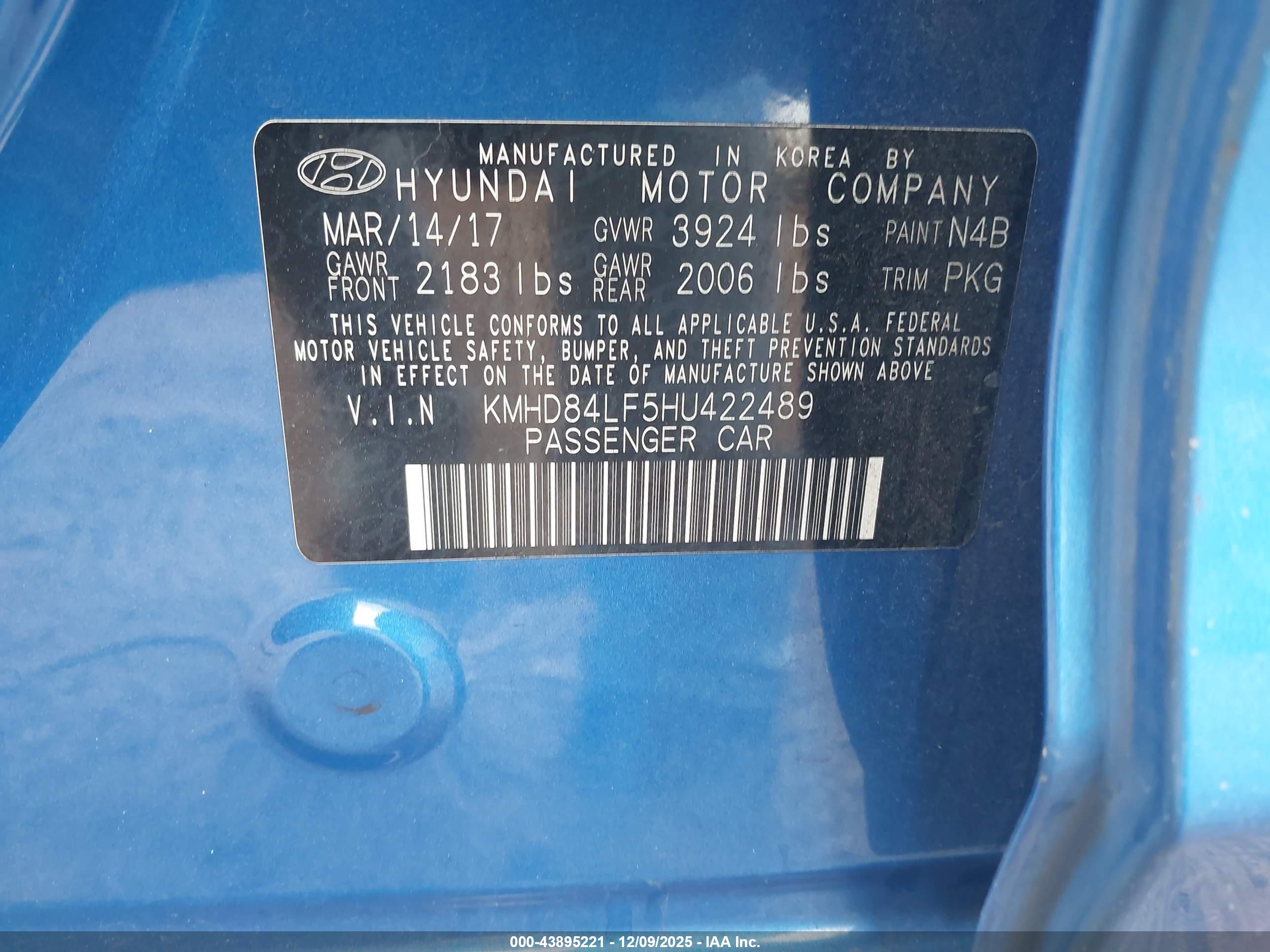 HYUNDAI ELANTRA image 9