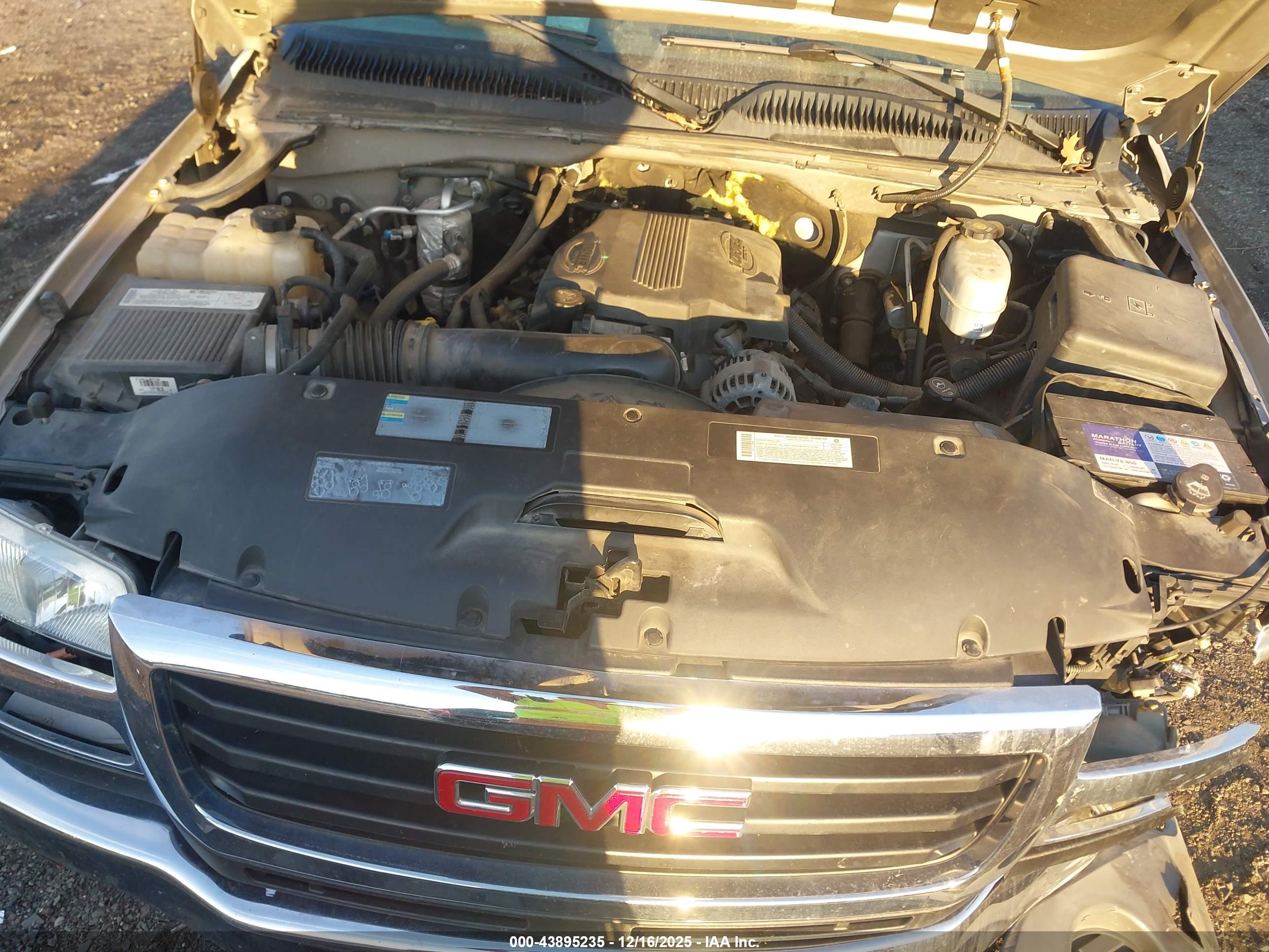 GMC SIERRA image 10