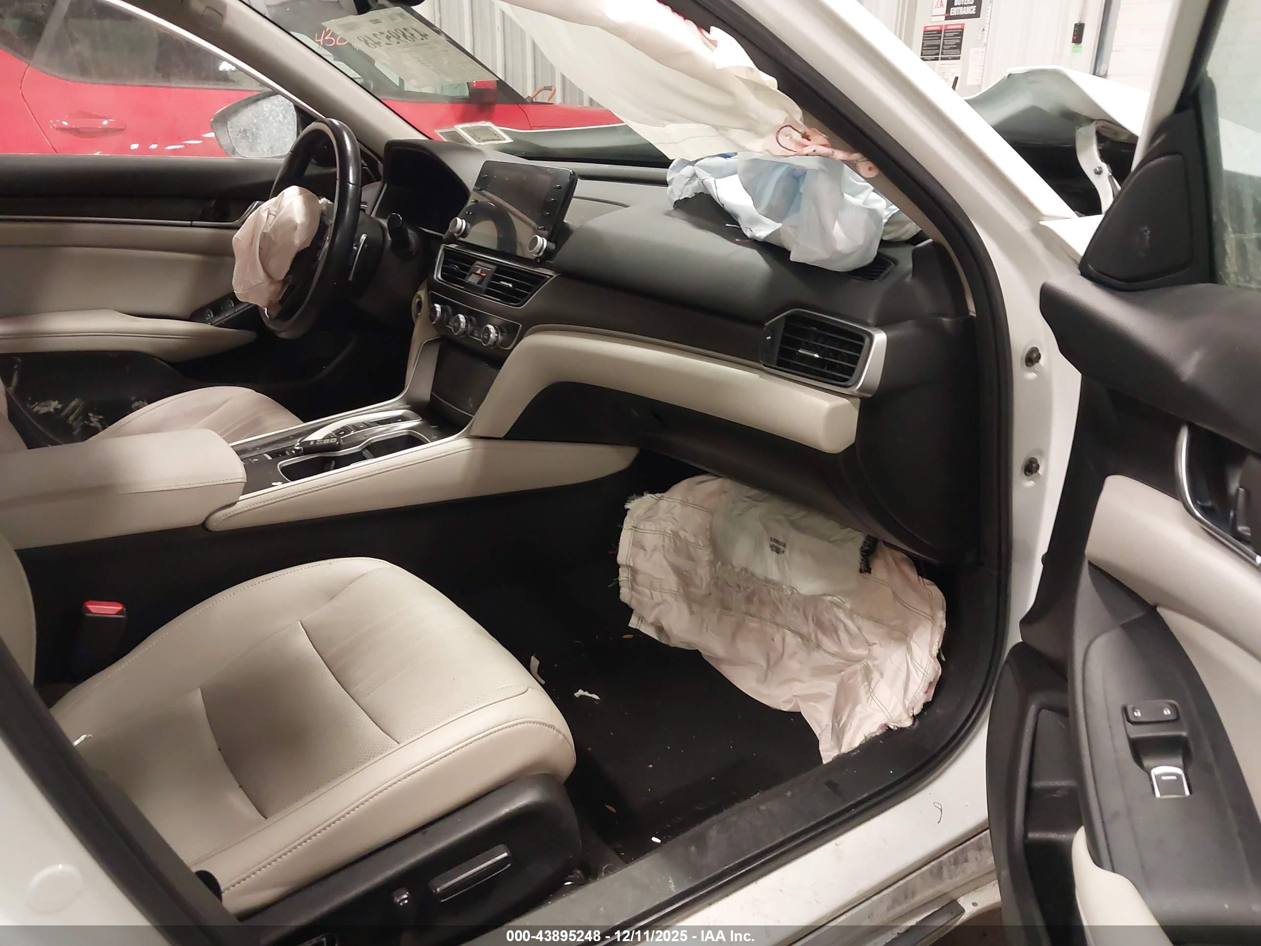 HONDA ACCORD image 5