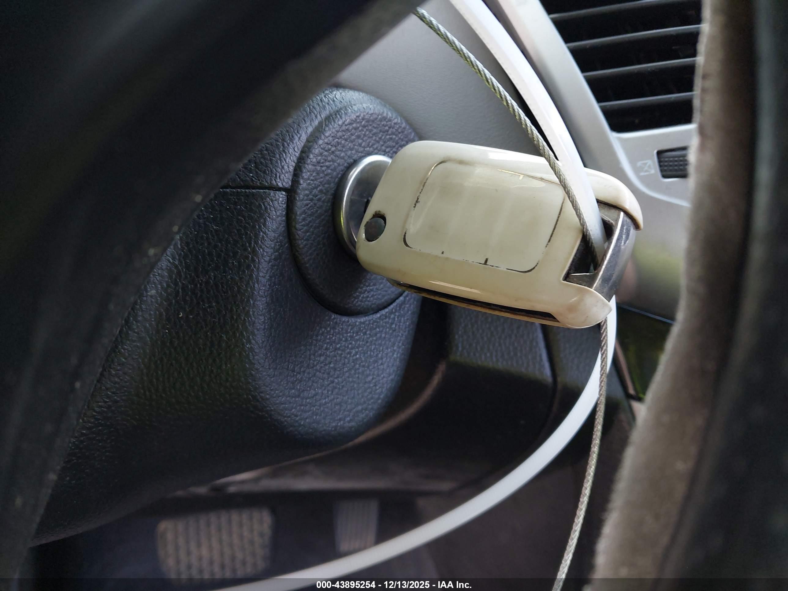 CHEVROLET CRUZE image 11