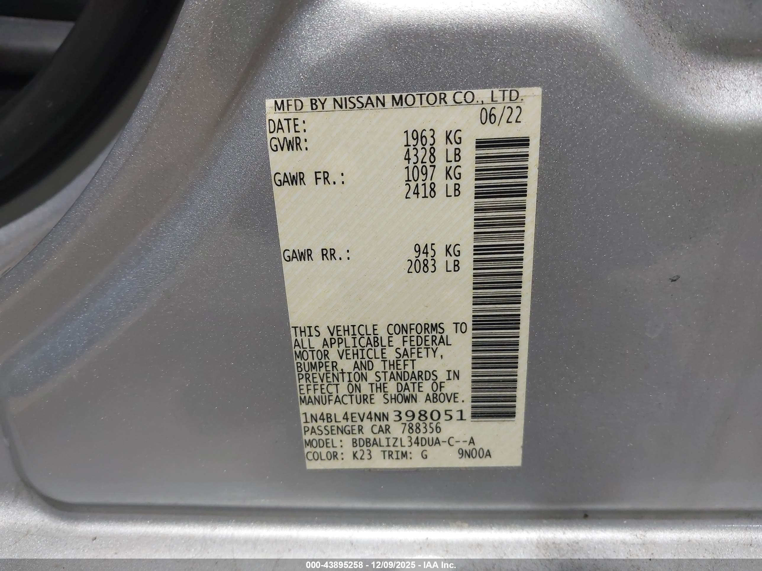 NISSAN ALTIMA image 9