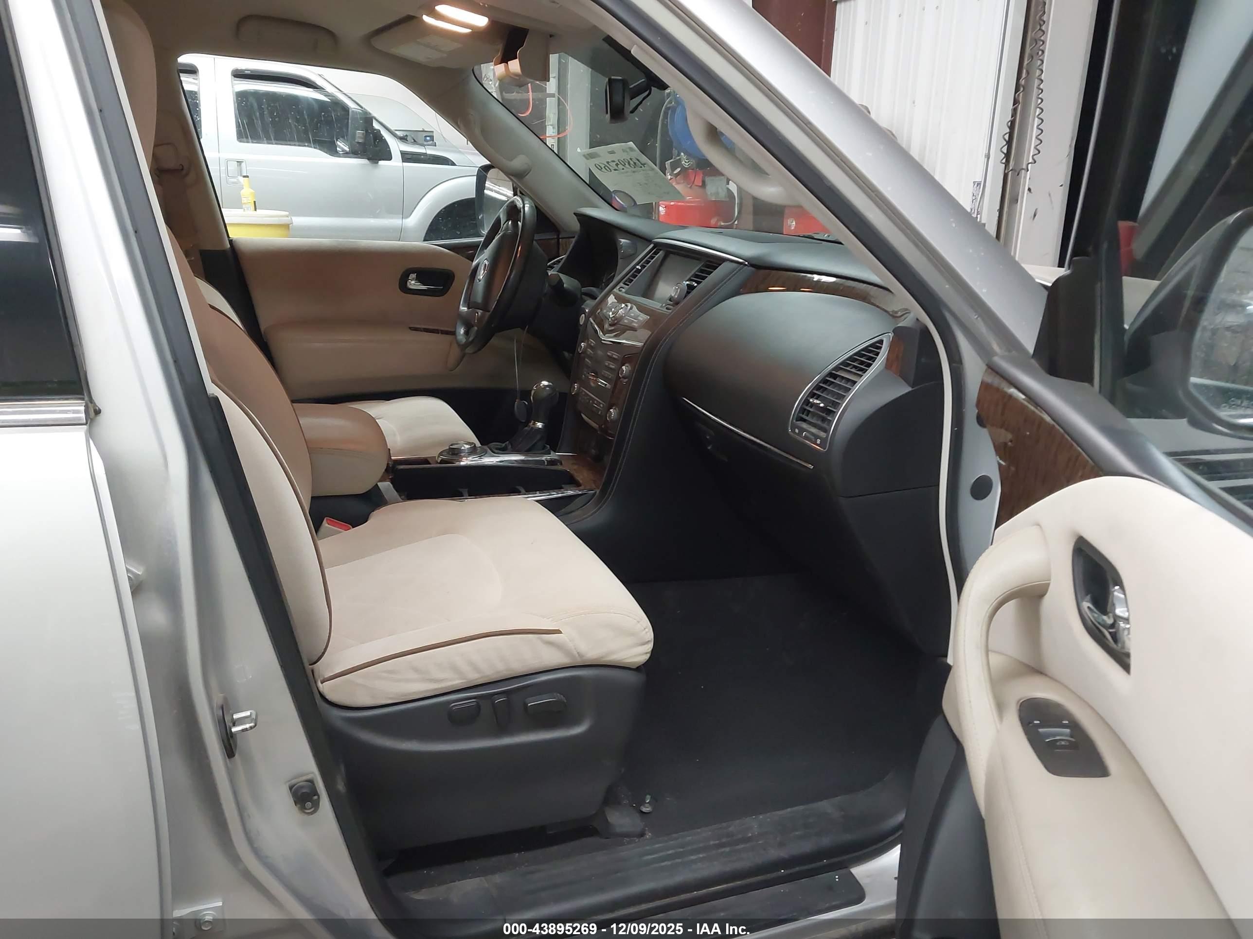 NISSAN ARMADA image 5