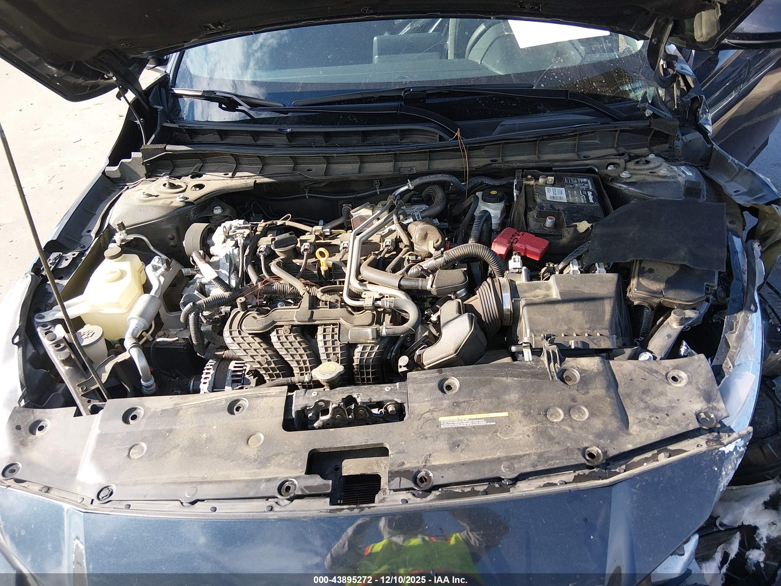 NISSAN ALTIMA image 10