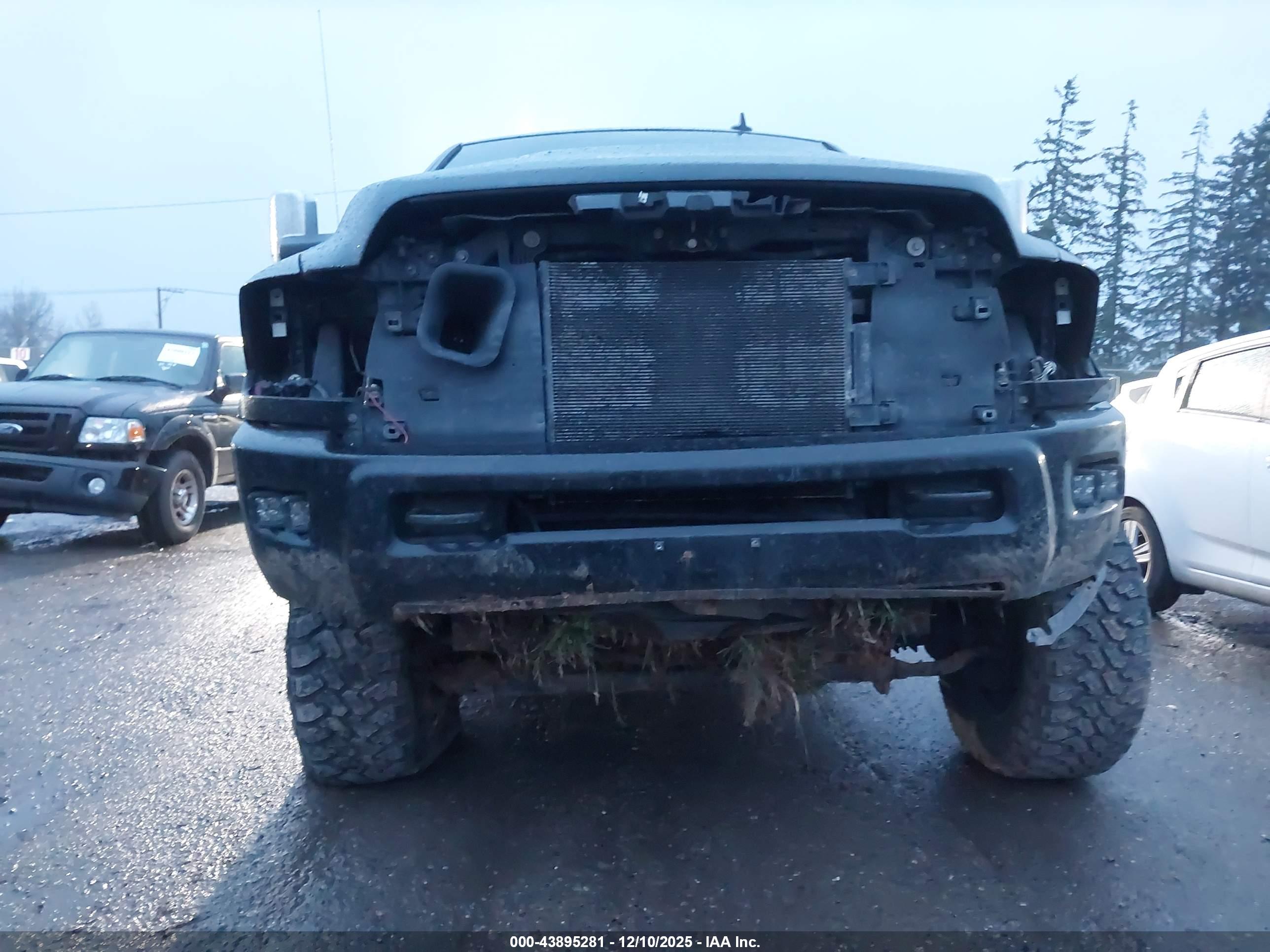 RAM 2500 image 6