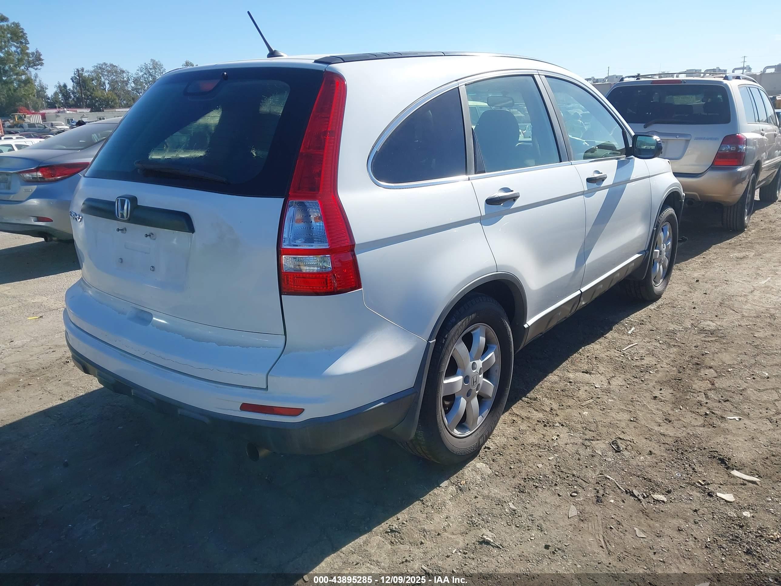 HONDA CR-V image 4
