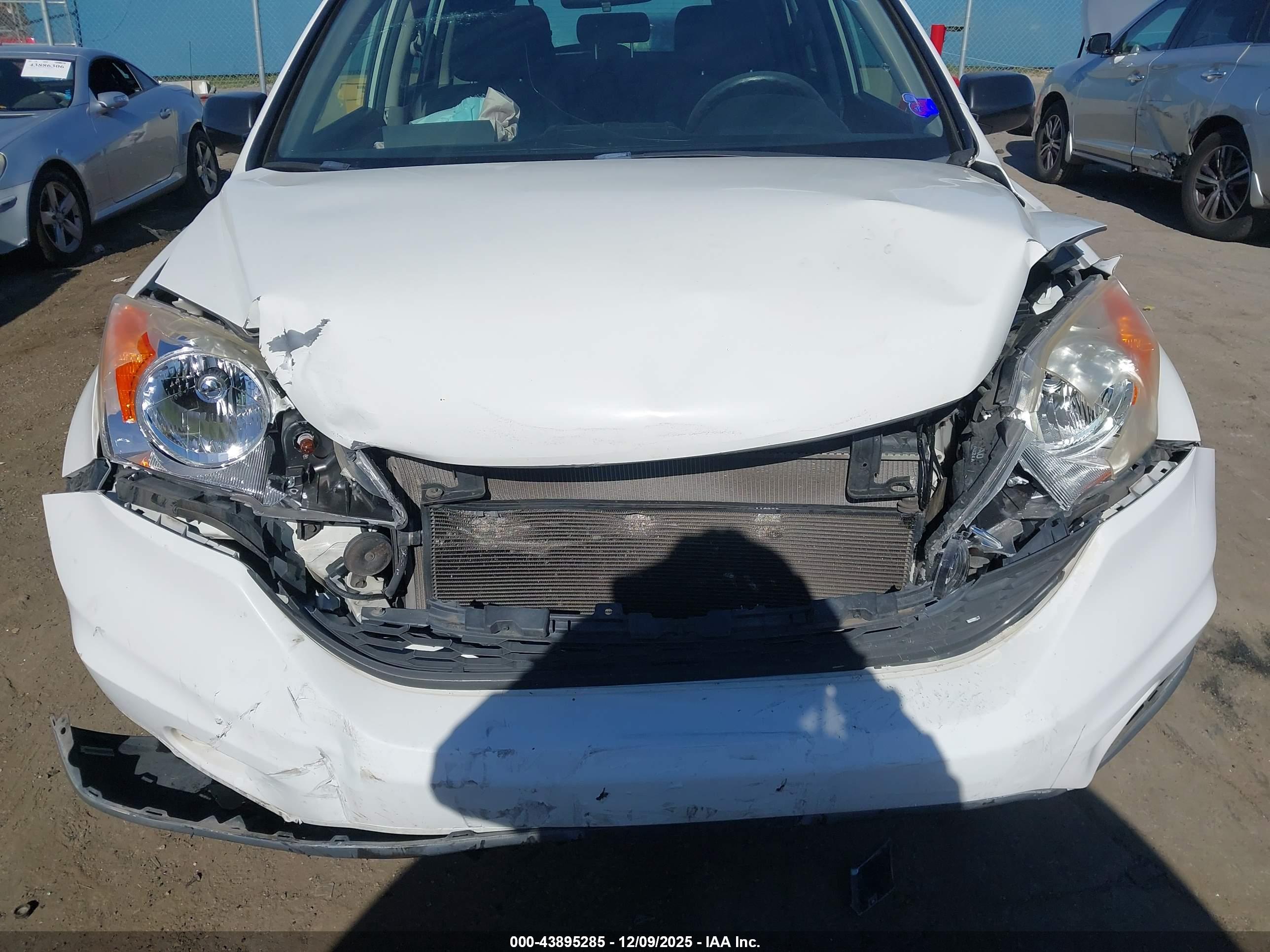 HONDA CR-V image 6