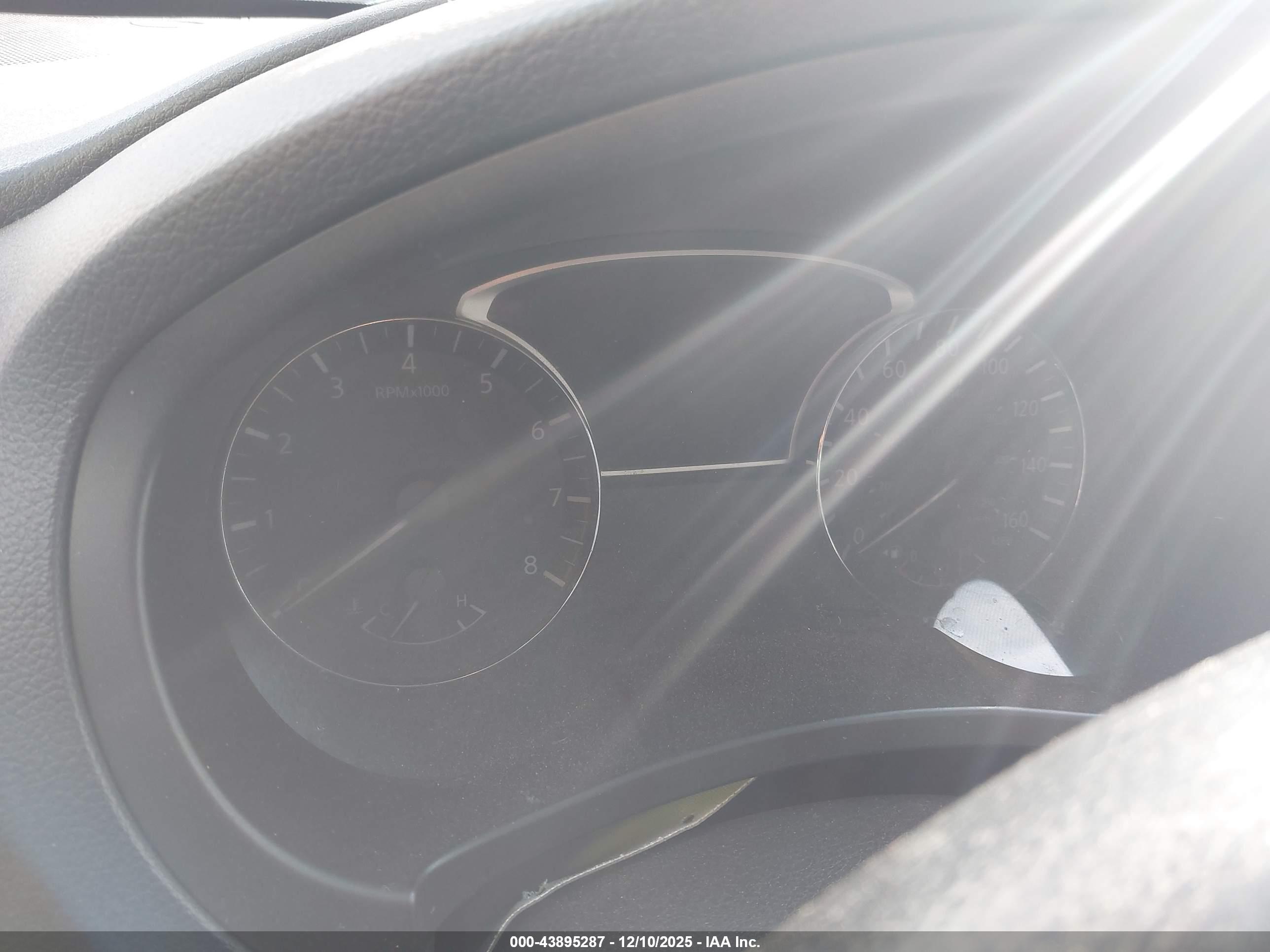 NISSAN ALTIMA image 7