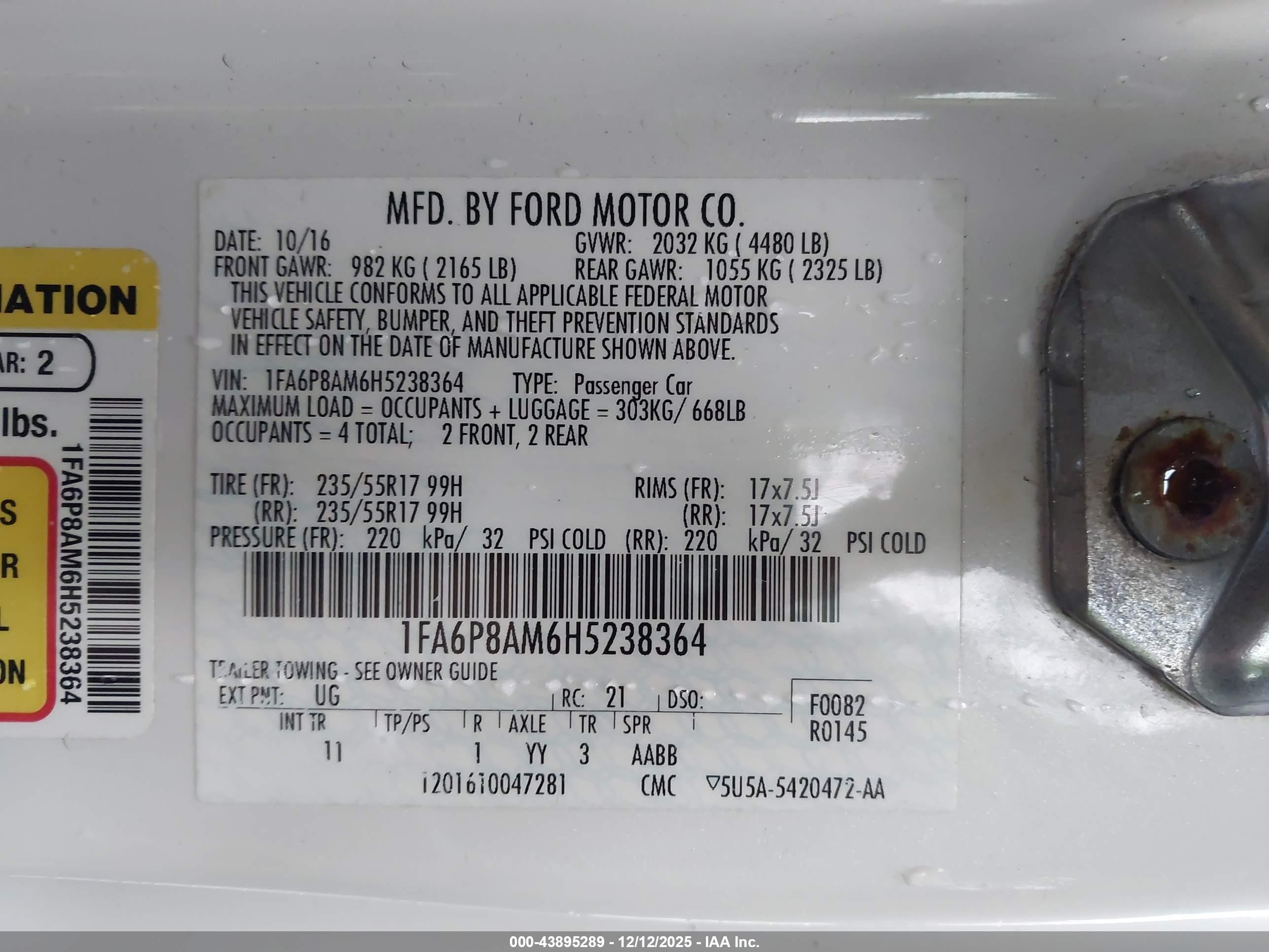 FORD MUSTANG image 9