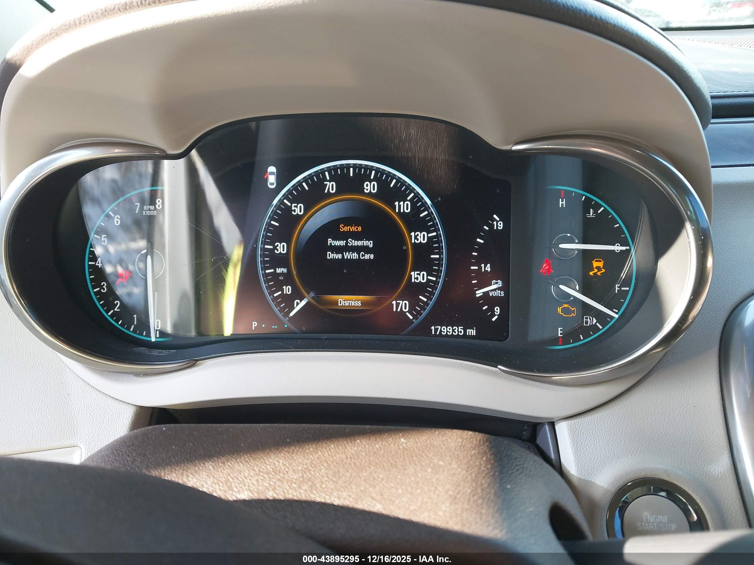 BUICK LACROSSE image 7
