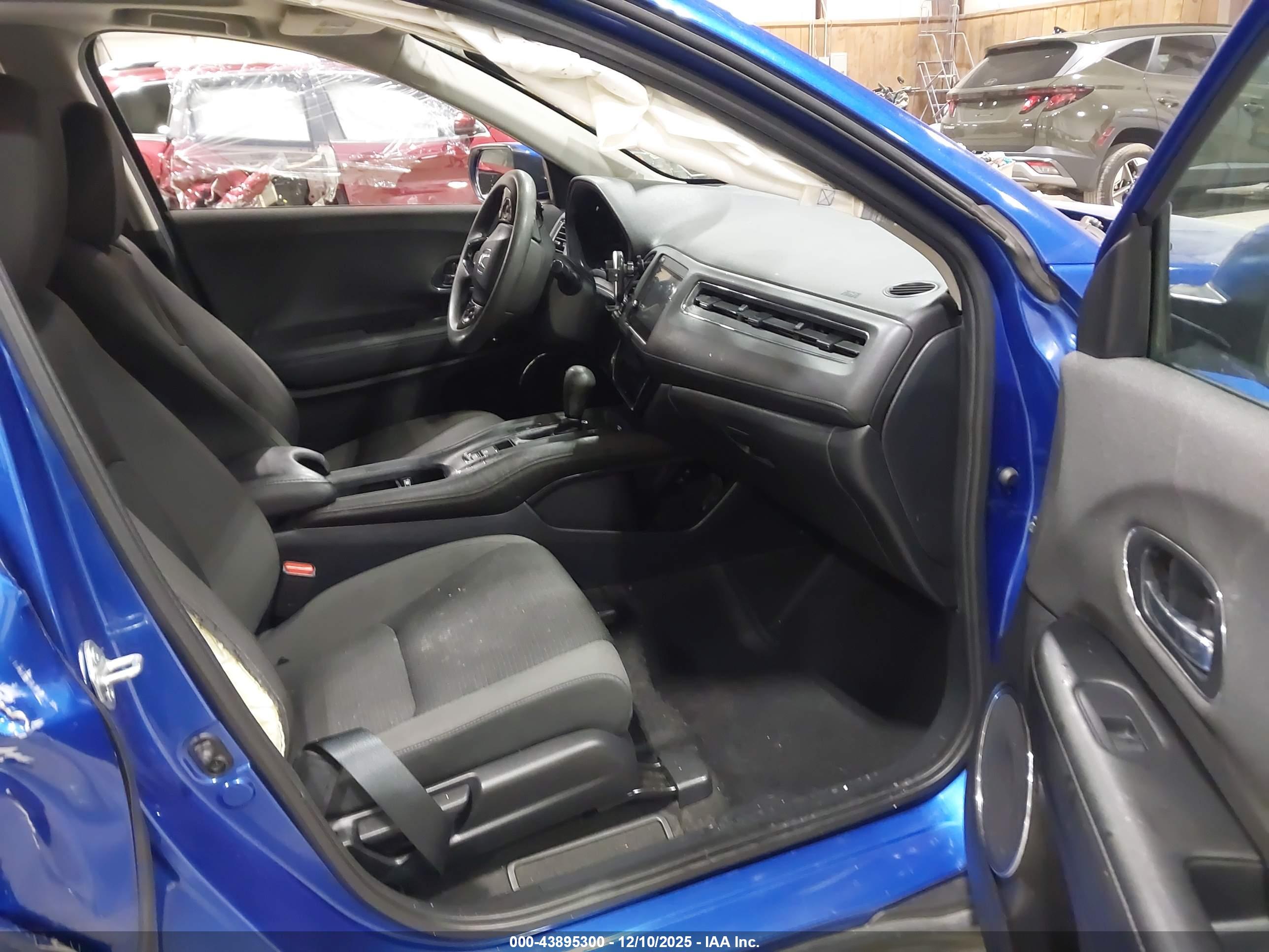 HONDA HR-V image 5