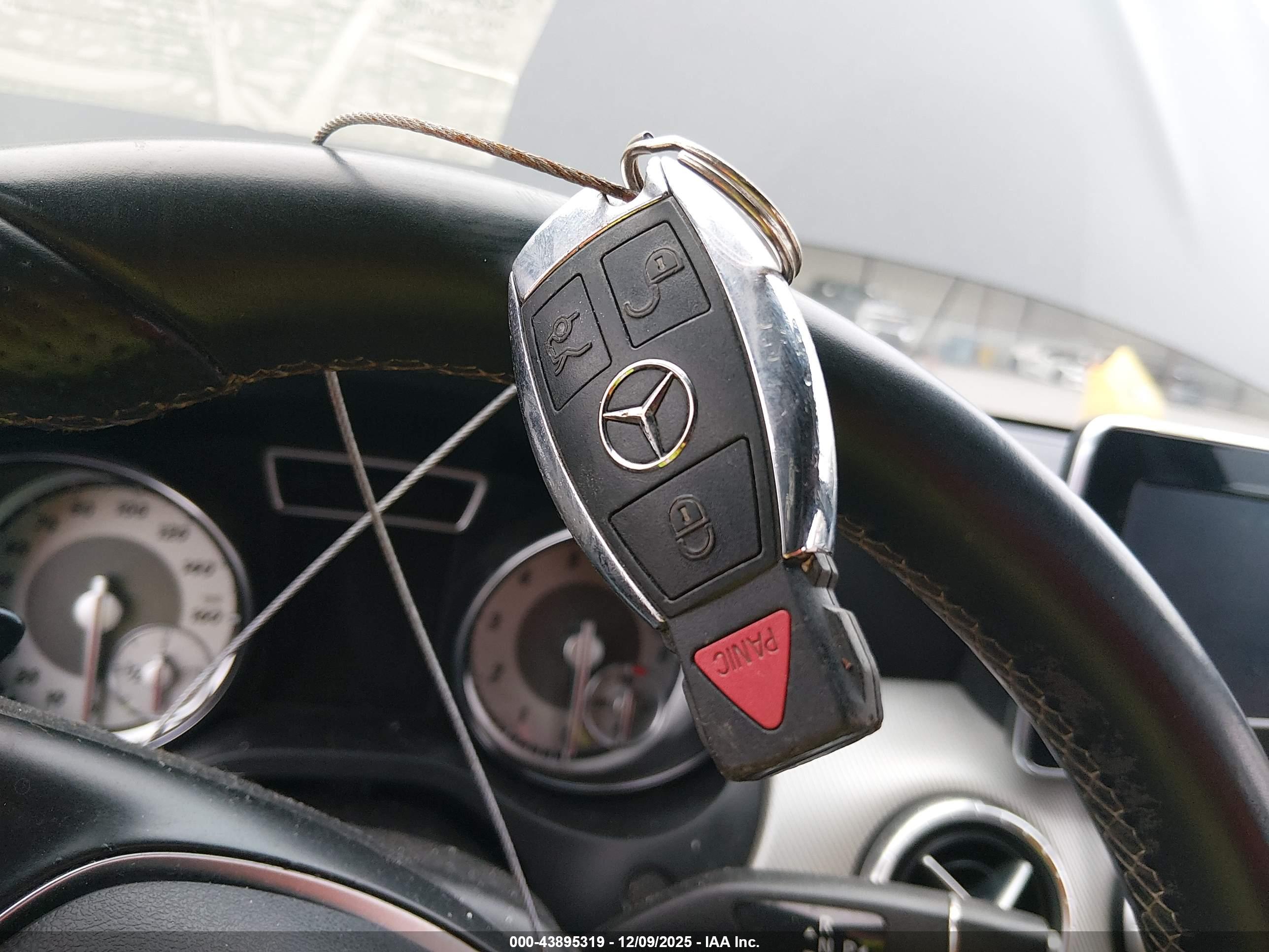 MERCEDES-BENZ CLA image 11