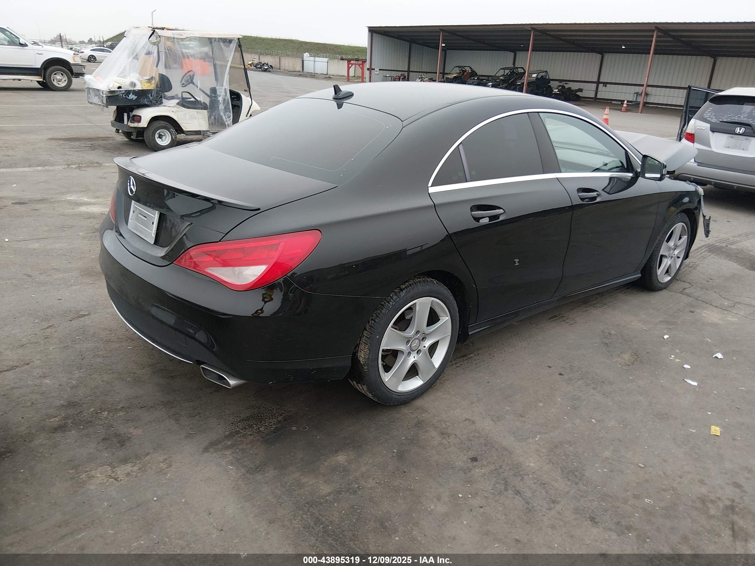MERCEDES-BENZ CLA image 4