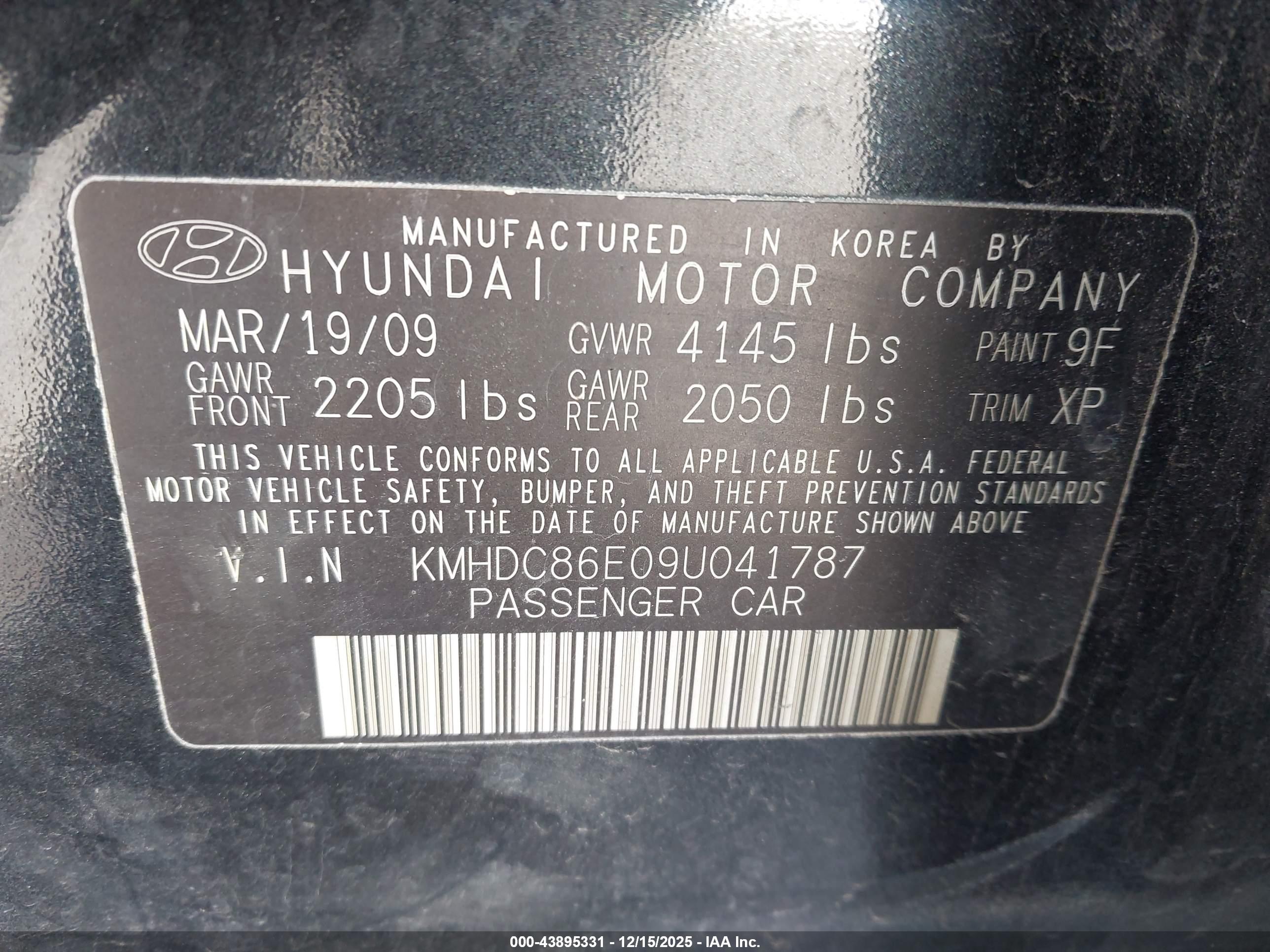 HYUNDAI ELANTRA image 9